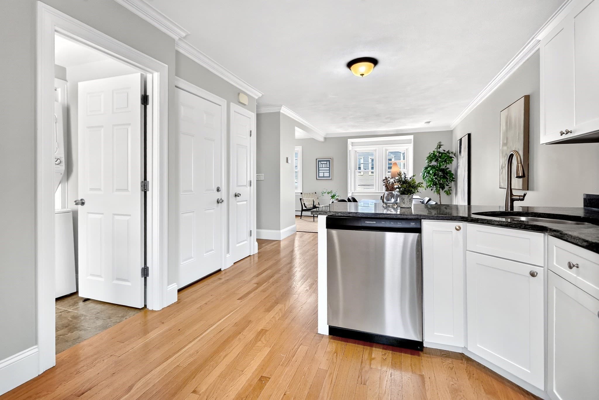 Condominium at 139 W 6th St # 2, Boston MA 02127, Boston, photo 12 of 33