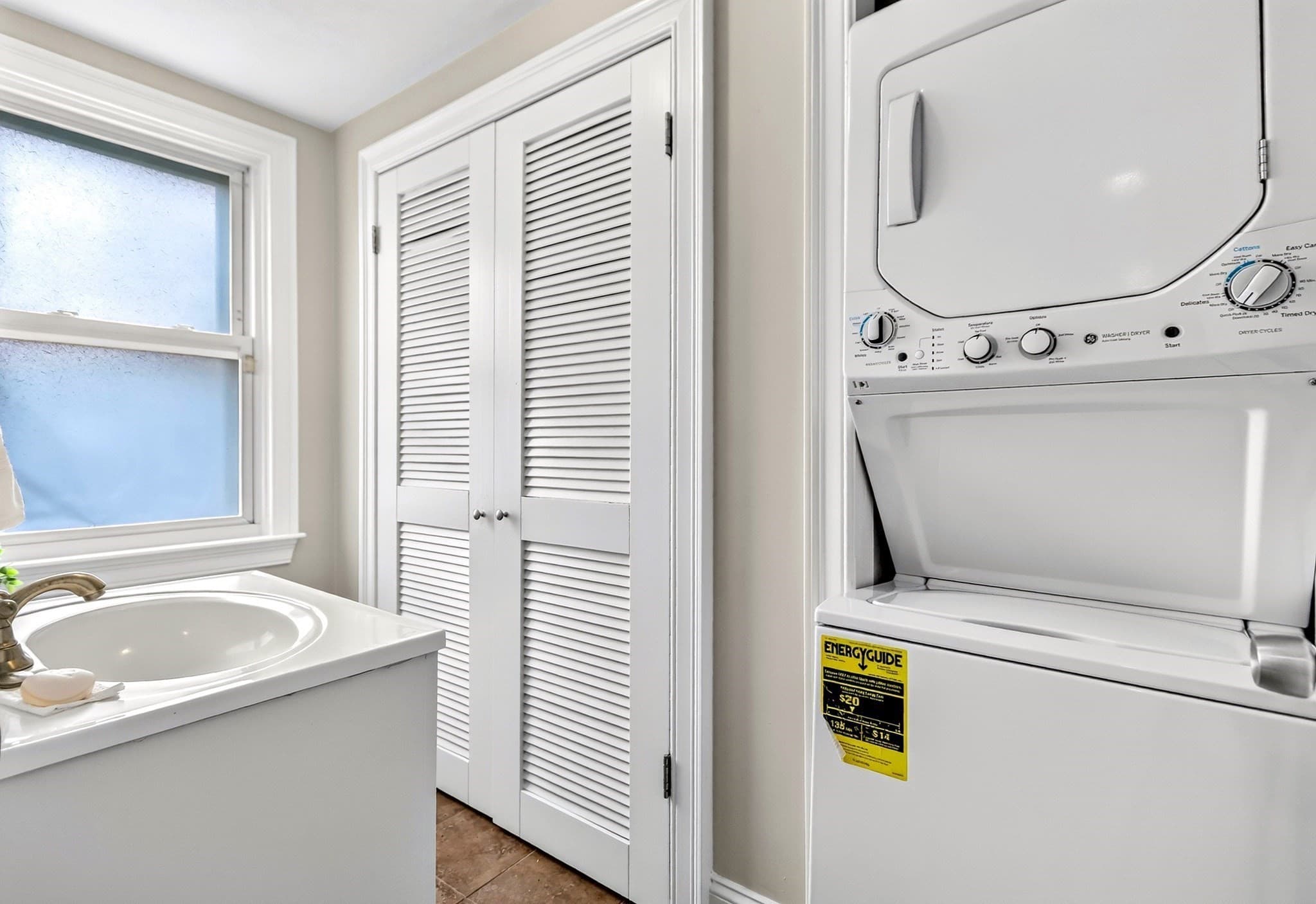 Condominium at 139 W 6th St # 2, Boston MA 02127, Boston, photo 19 of 33