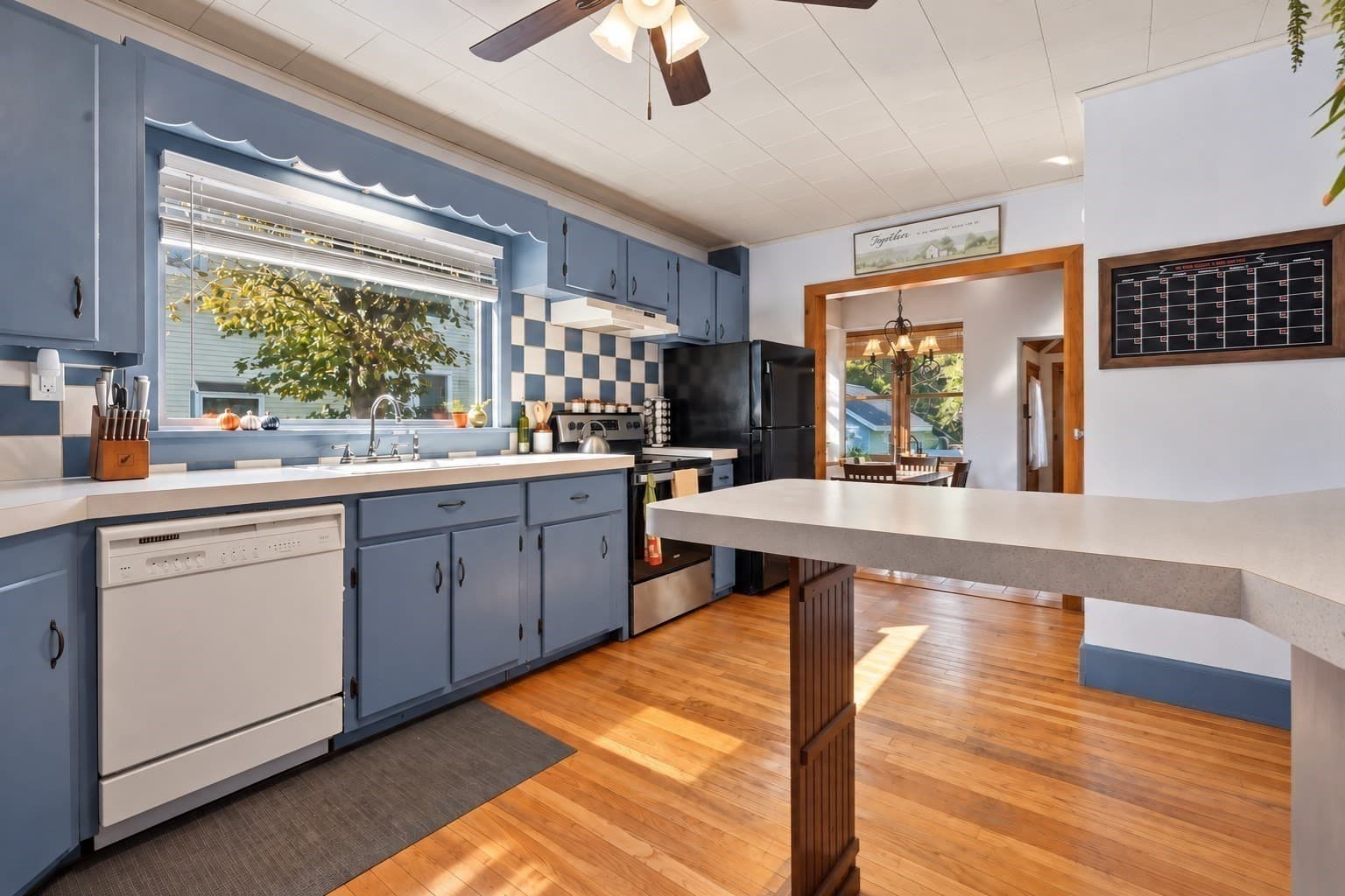 Single Family Residence at 575 Main St, Wilbraham MA 01095, Wilbraham, photo 13 of 41