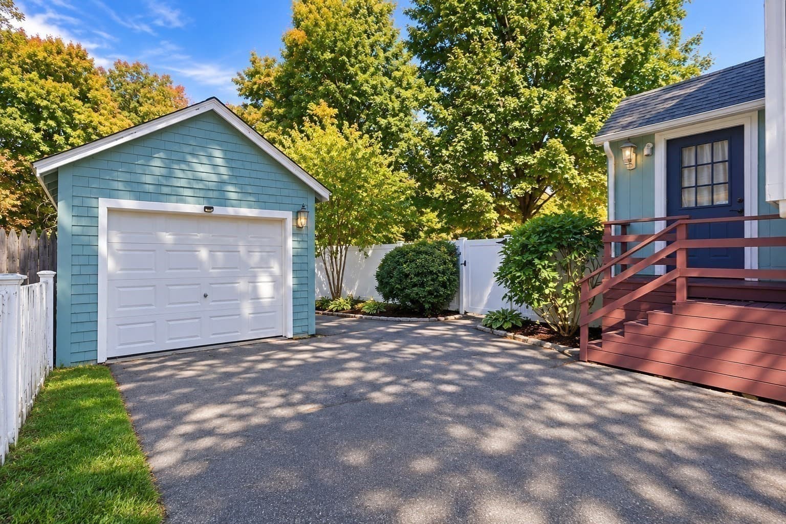 Single Family Residence at 575 Main St, Wilbraham MA 01095, Wilbraham, photo 5 of 41