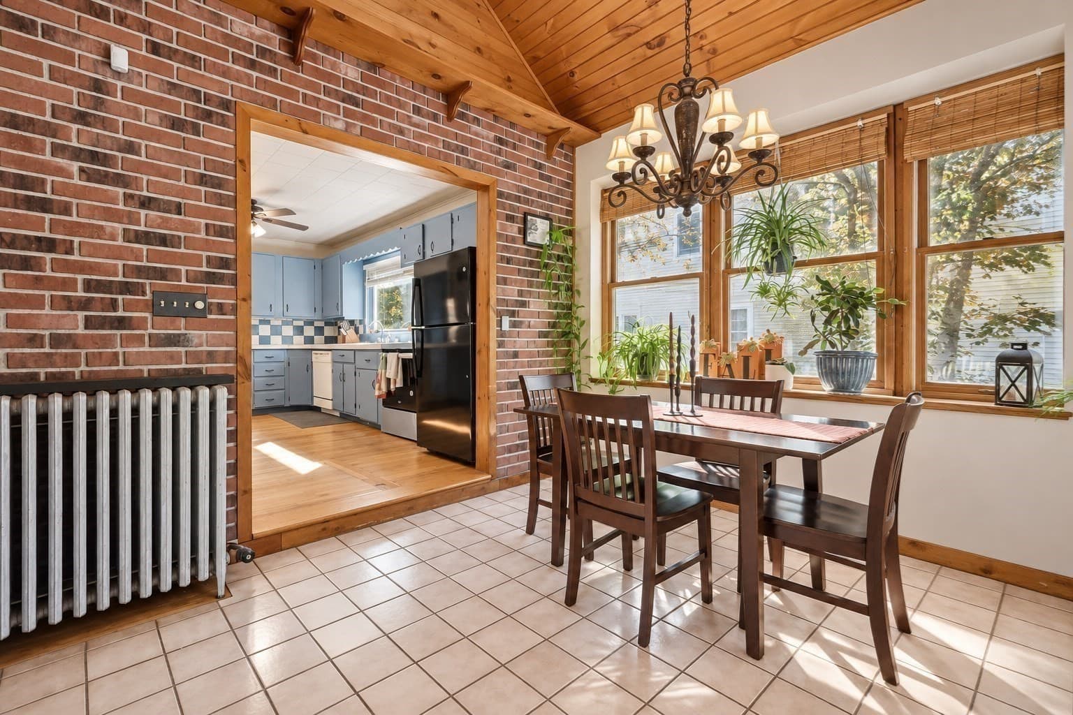 Single Family Residence at 575 Main St, Wilbraham MA 01095, Wilbraham, photo 14 of 41