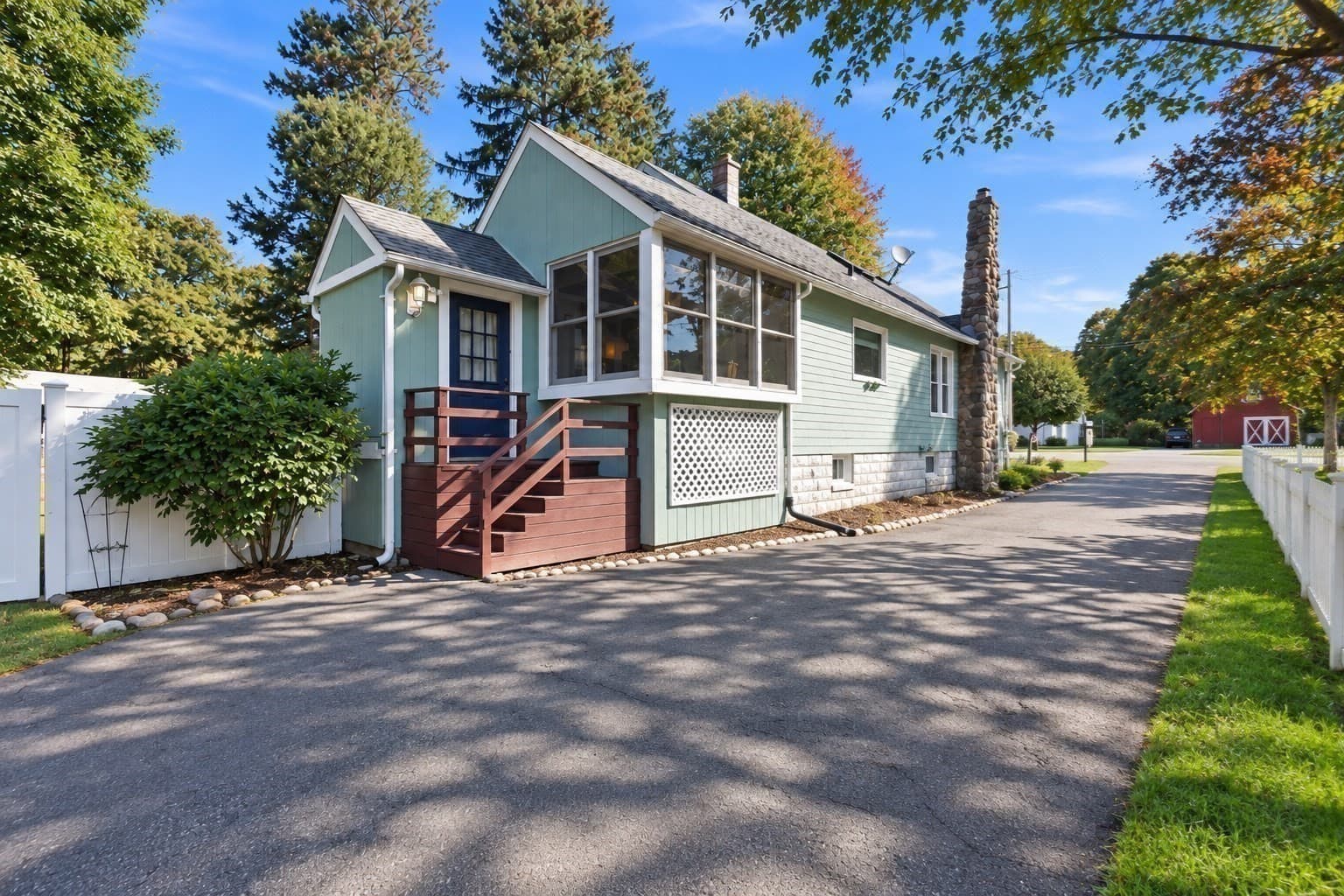 Single Family Residence at 575 Main St, Wilbraham MA 01095, Wilbraham, photo 4 of 41