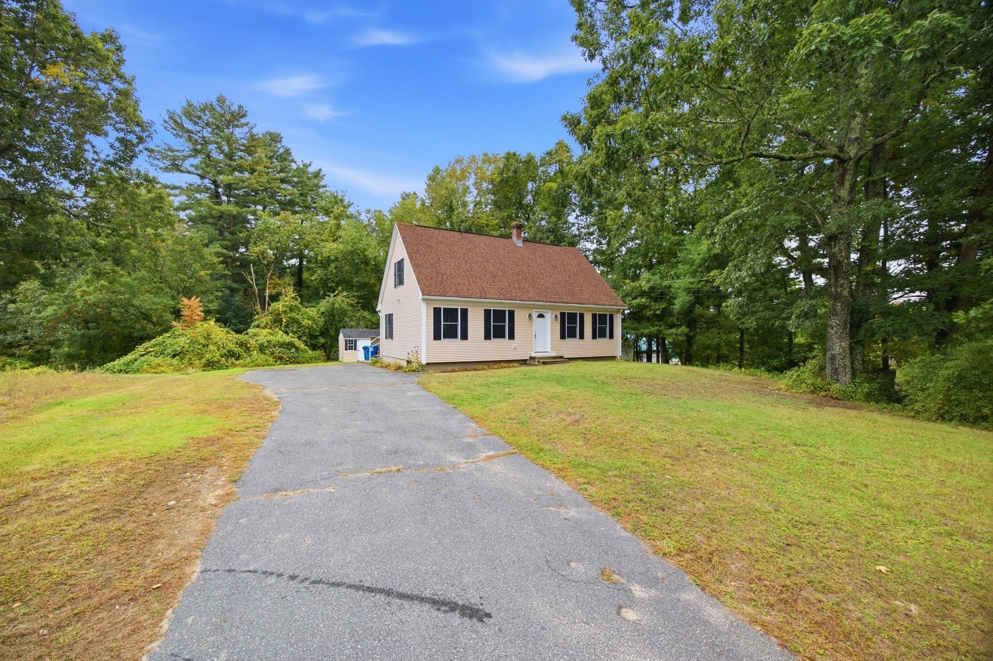 Single Family Residence at 7 Beebe Rd, Monson MA 01057, Monson, photo 2 of 2