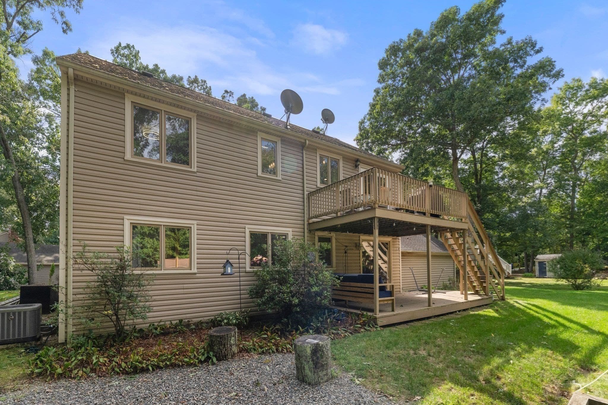 Single Family Residence at 3 Carnegie Way, Attleboro MA 02703, Attleboro, photo 32 of 40