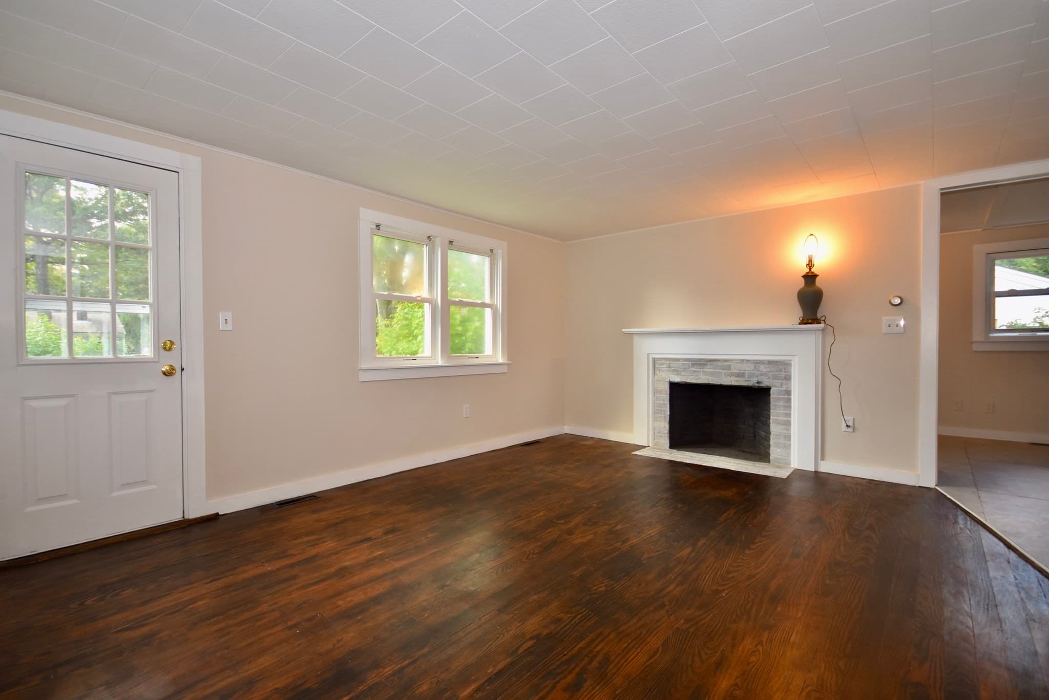 Single Family Residence at 12 Lake Rd E, Yarmouth MA 02673, Yarmouth, photo 4 of 19
