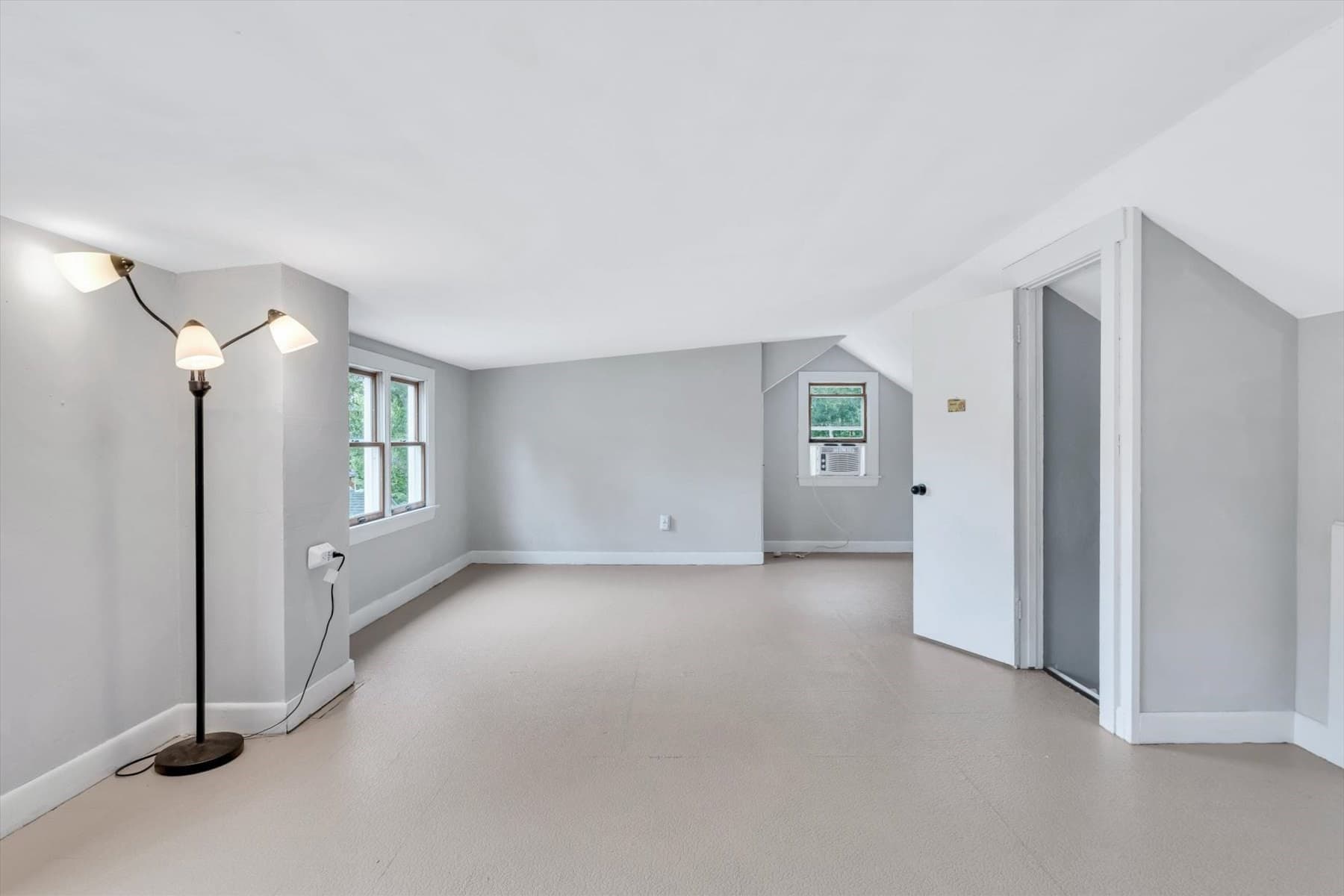 Single Family Residence at 7 Queens Bay Ln, Bourne MA 02532, Bourne, photo 33 of 42