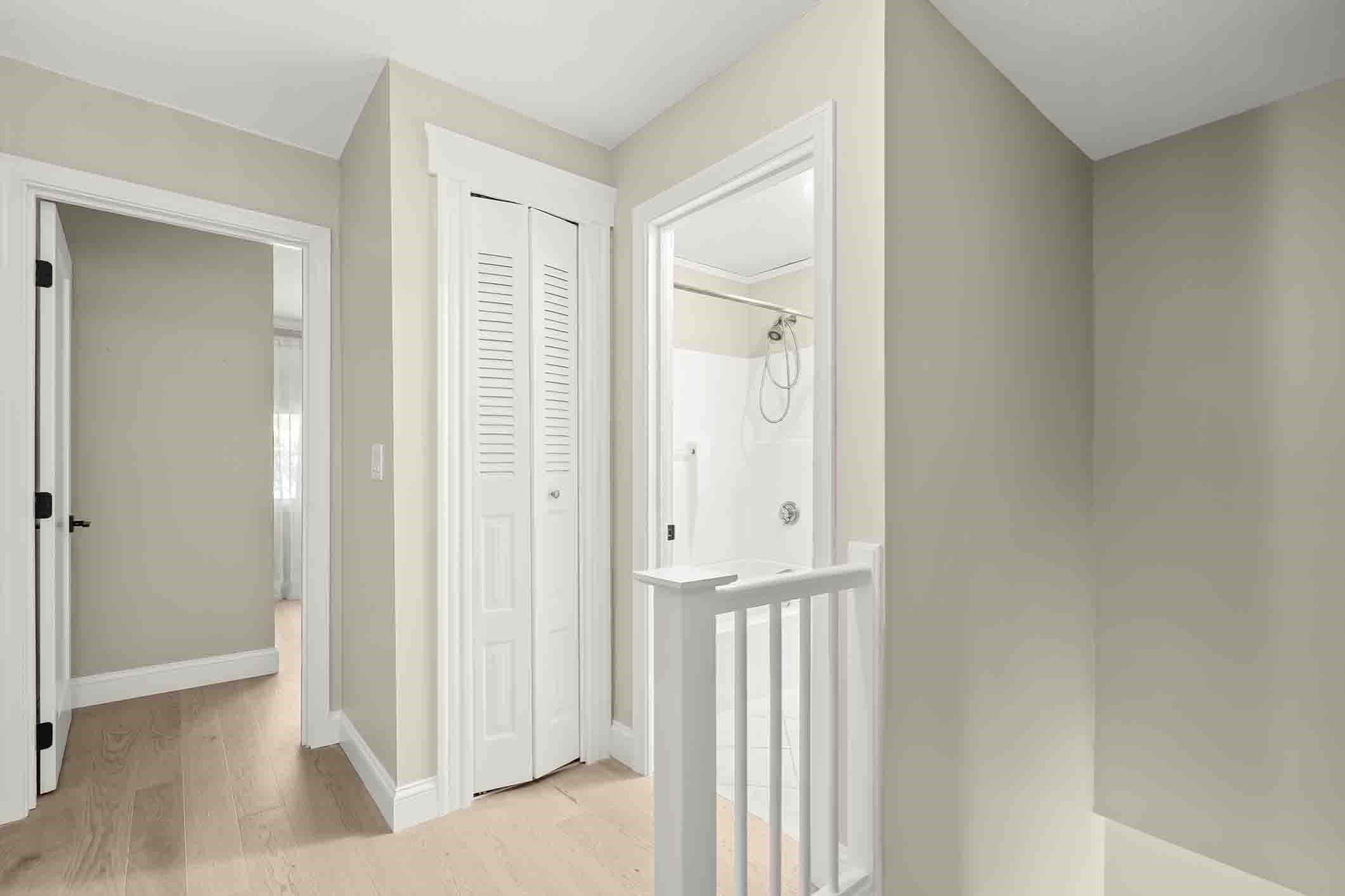 Condominium at 31 Farrwood Dr # 31, Haverhill MA 01835, Haverhill, photo 12 of 24