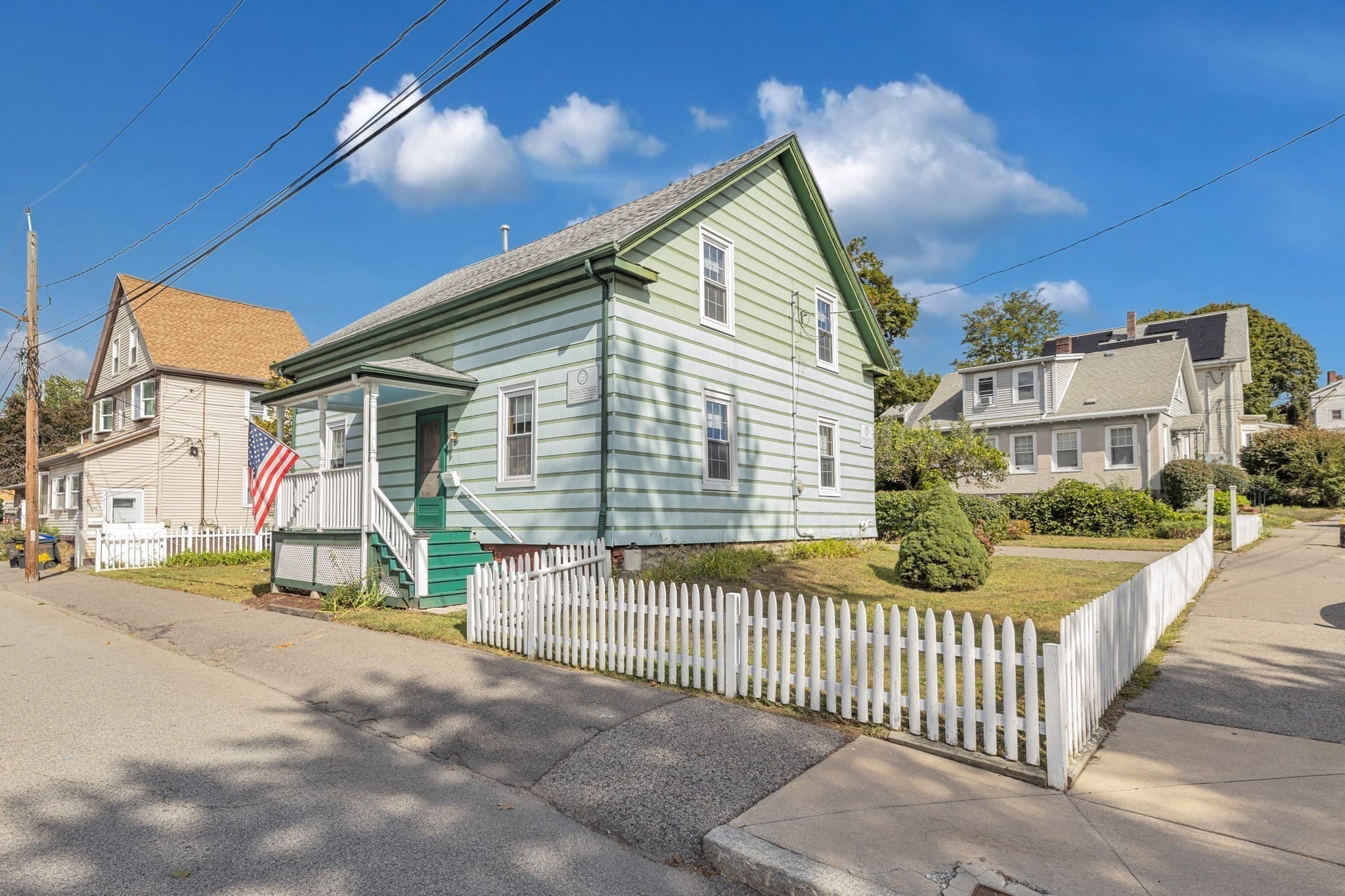 Single Family Residence at 22 Barry St, Boston MA 02136, Boston, photo 2 of 38