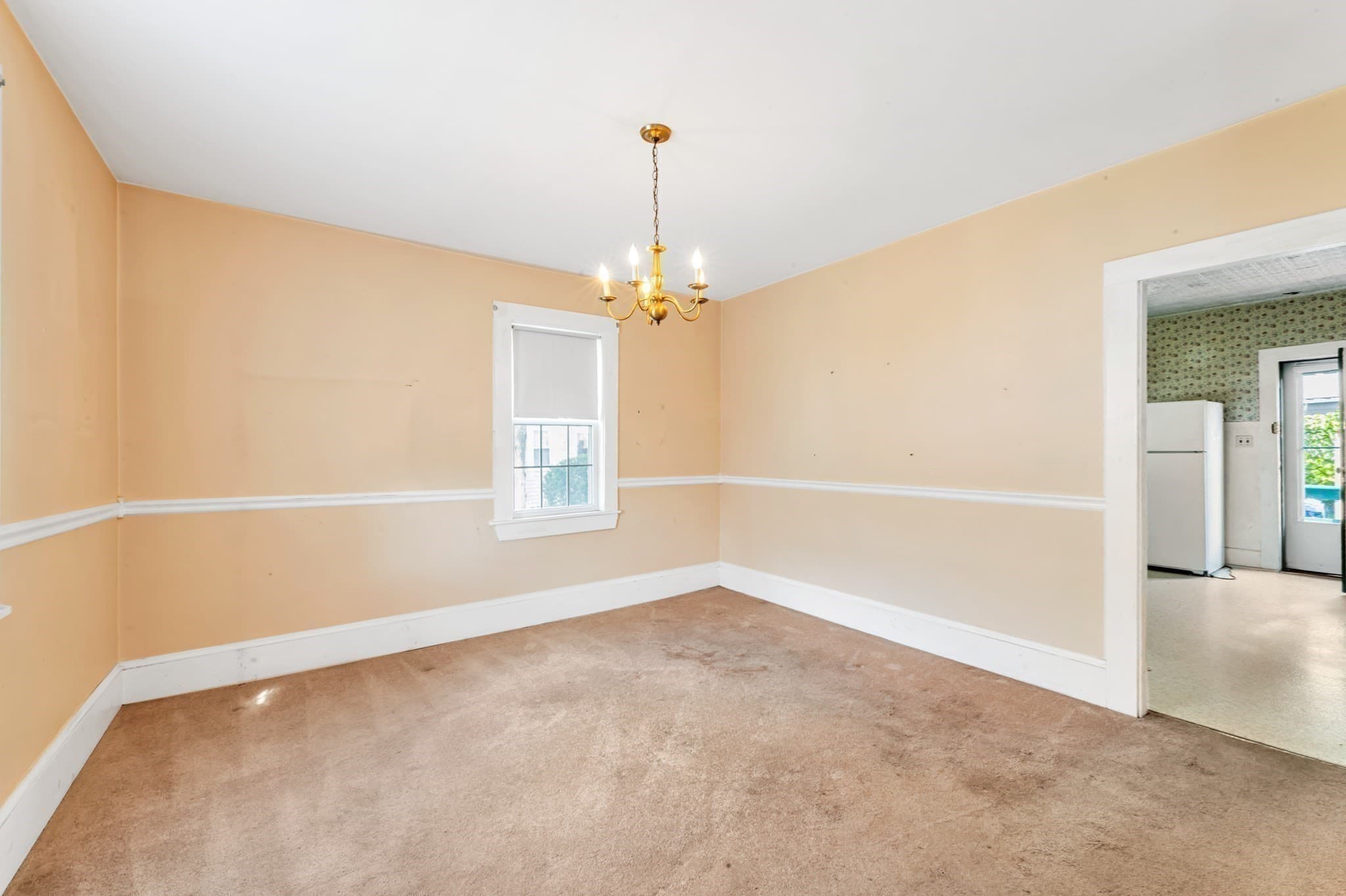 Single Family Residence at 22 Barry St, Boston MA 02136, Boston, photo 7 of 38