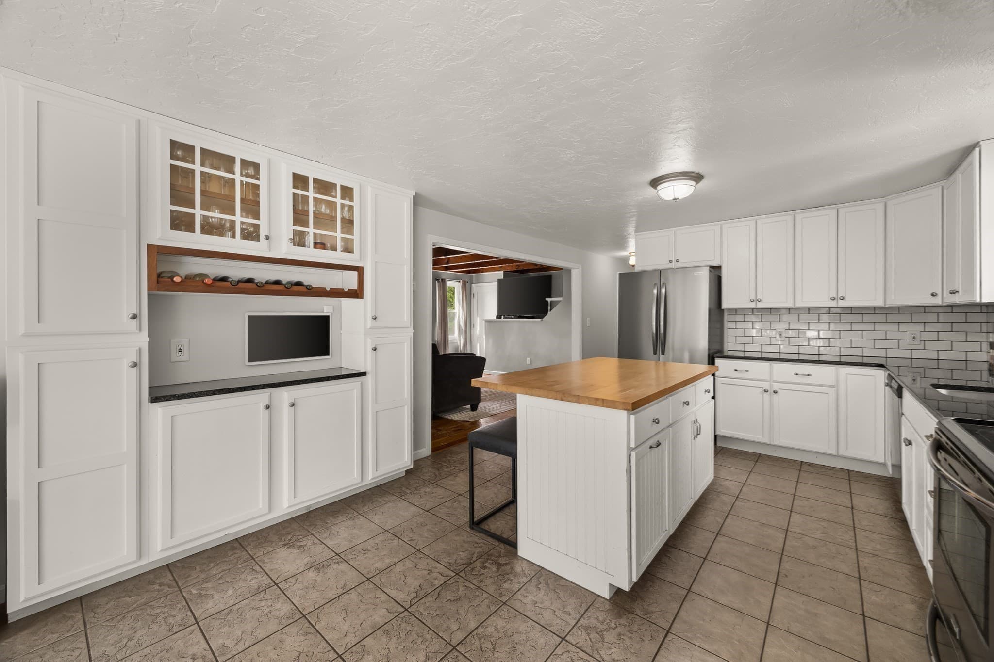 Single Family Residence at 24 Howard, Easton MA 02375, Easton, photo 14 of 42