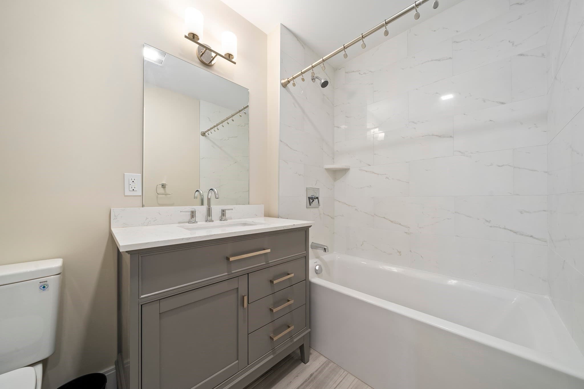 Condominium at 29 Tilesboro St # 1, Boston MA 02122, Boston, photo 16 of 26