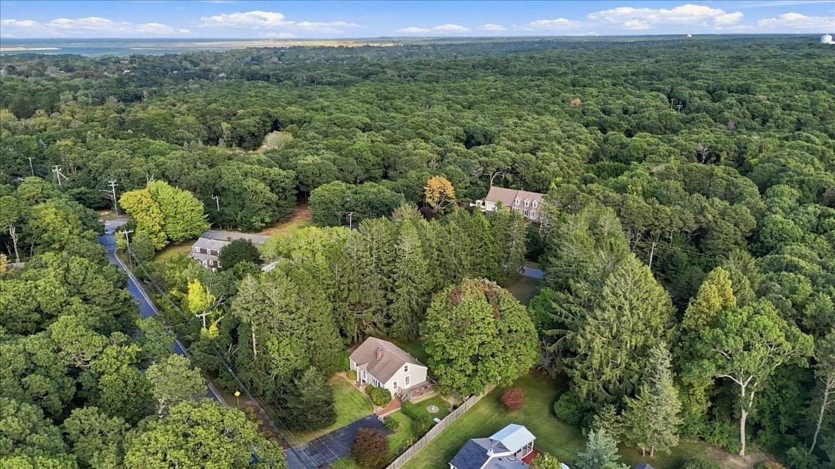 Single Family Residence at 1876 Phinneys Ln, Barnstable MA 02630, Barnstable, photo 36 of 40