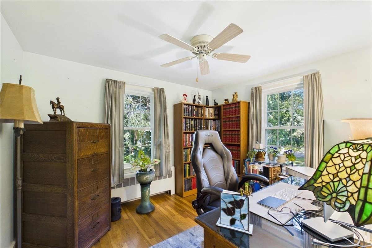 Single Family Residence at 1876 Phinneys Ln, Barnstable MA 02630, Barnstable, photo 15 of 40
