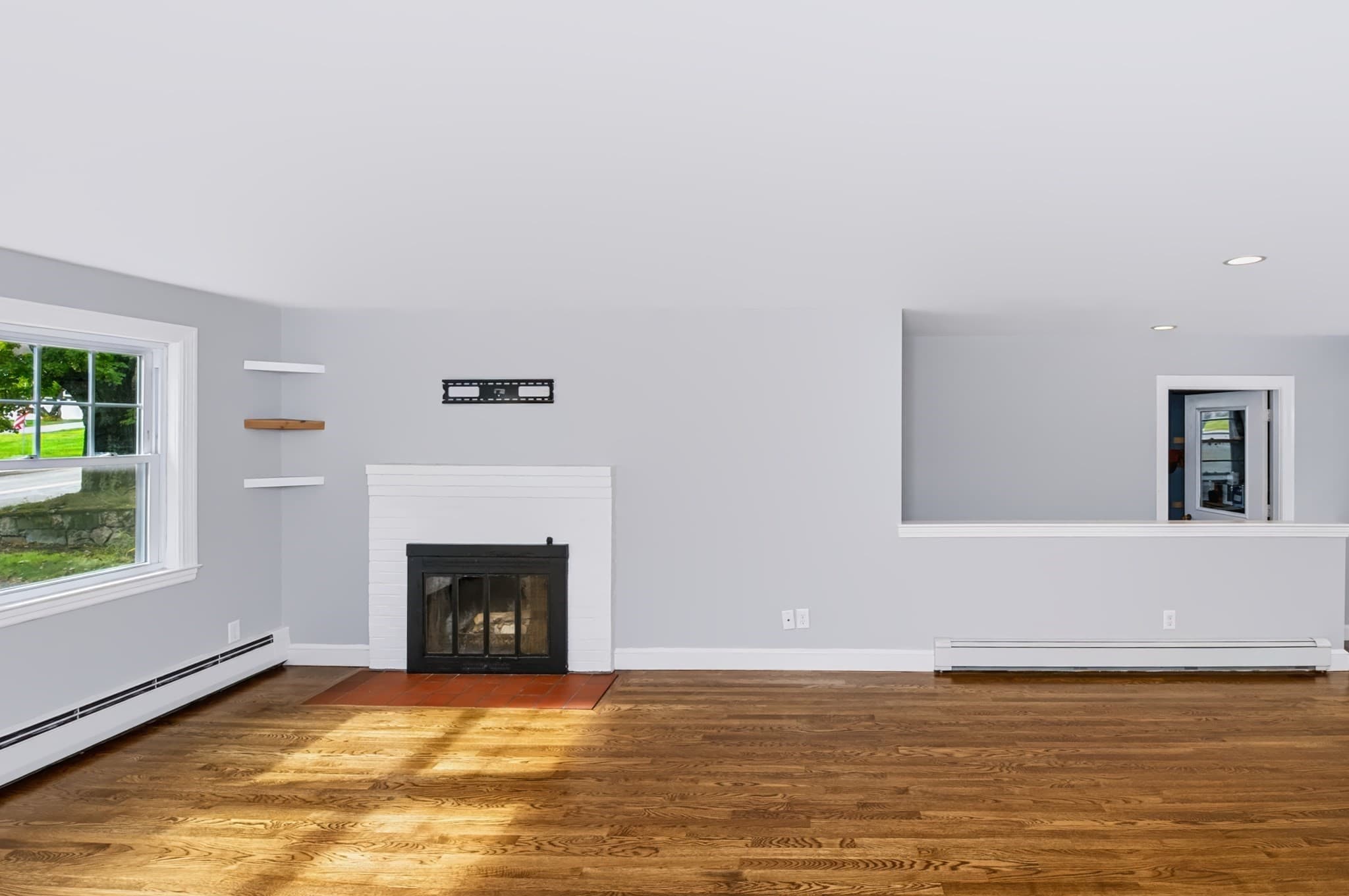 Single Family Residence at 35 Fountain St, Milford MA 01757, Milford, photo 3 of 38