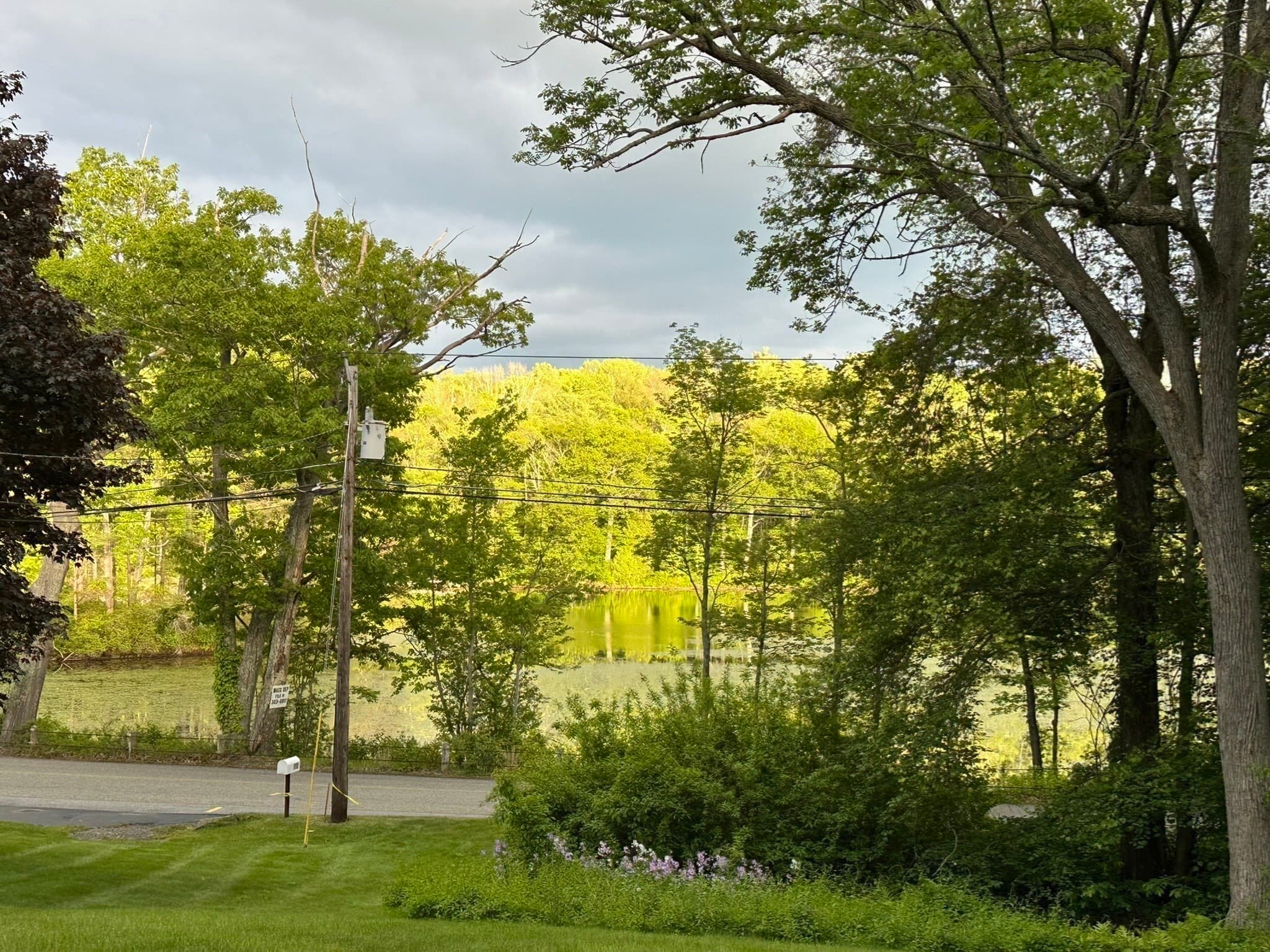 Single Family Residence at 194 W Sutton Rd, Sutton MA 01590, Sutton, photo 7 of 8