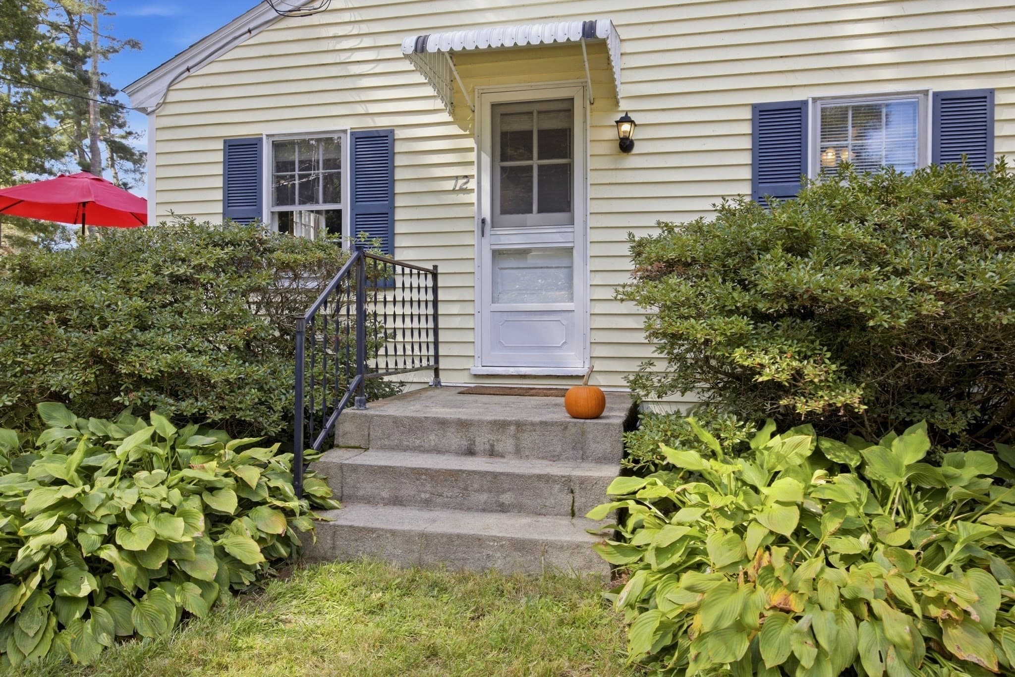12 Second Ave, Lakeville MA 02347