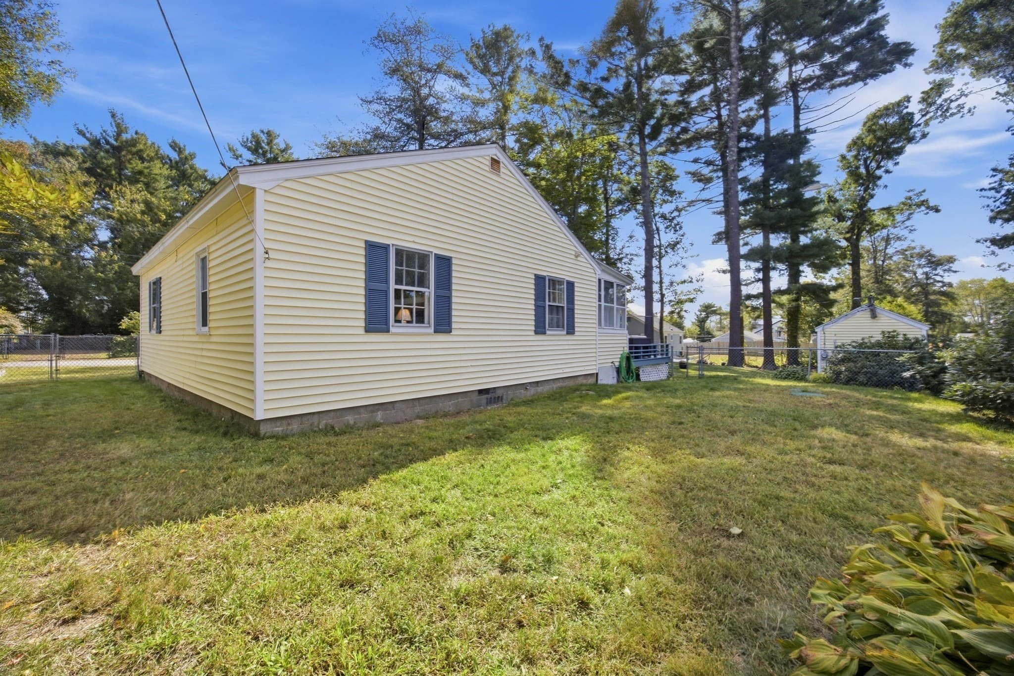 Single Family Residence at 12 Second Ave, Lakeville MA 02347, Lakeville, photo 4 of 31