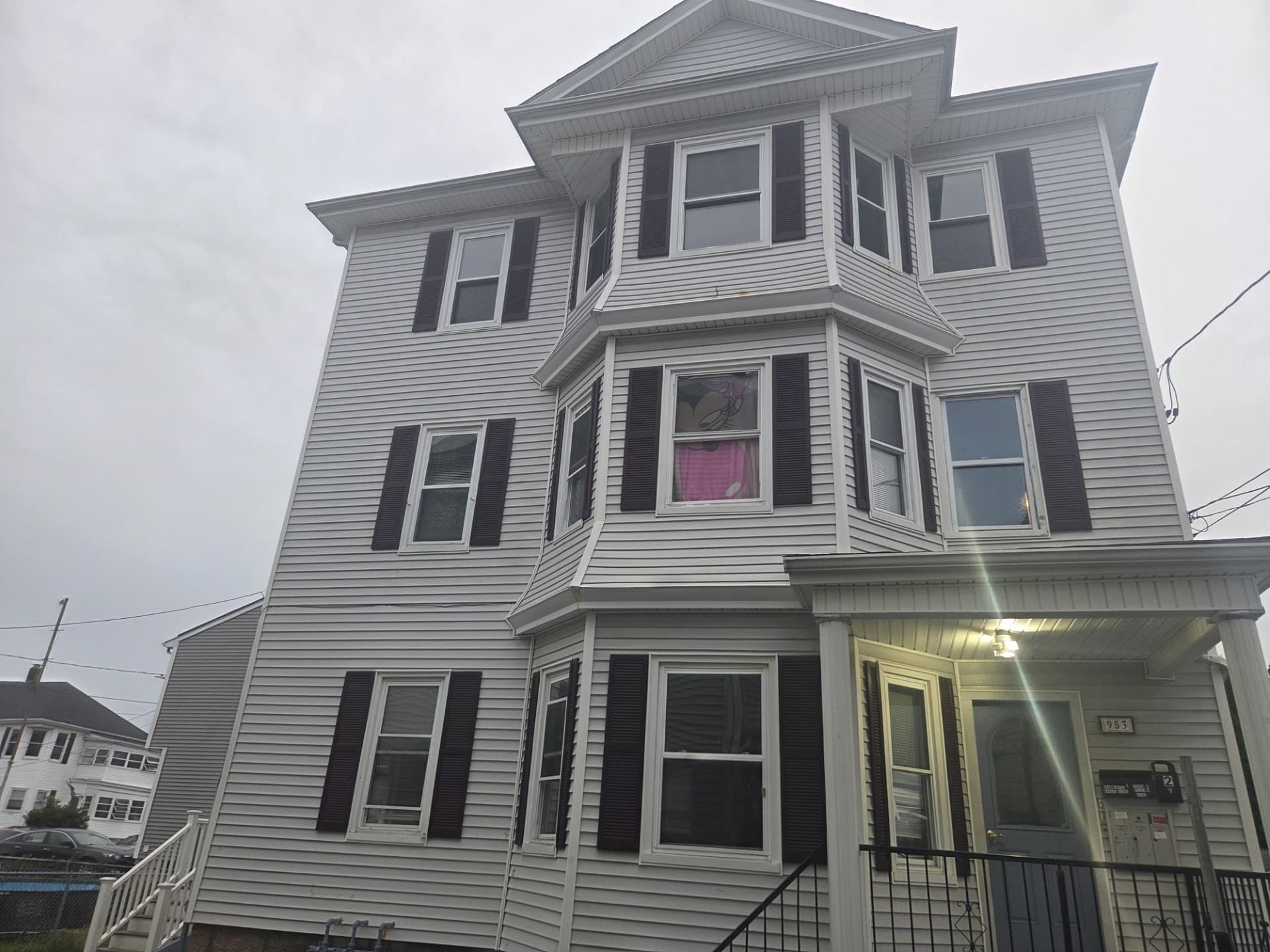 953 Globe Street, Fall River MA 02724