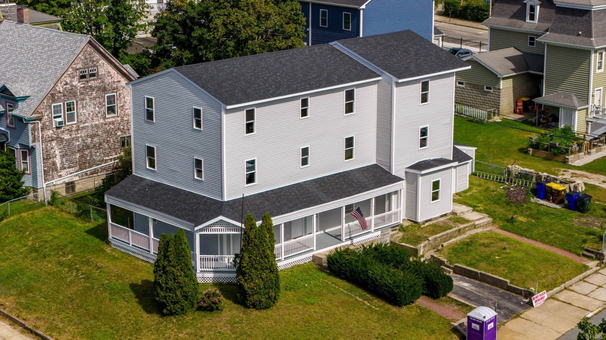 386-388 Locust St, Fall River MA 02720