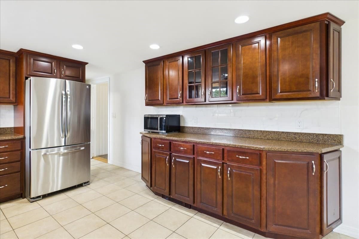 Single Family Residence at 42 Hazelmoor Rd, Yarmouth MA 02664, Yarmouth, photo 7 of 42