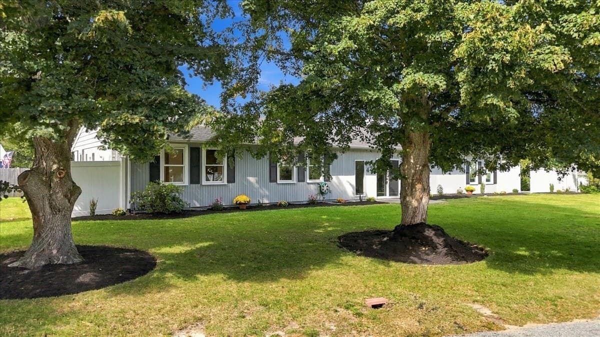 Single Family Residence at 42 Hazelmoor Rd, Yarmouth MA 02664, Yarmouth, photo 3 of 42
