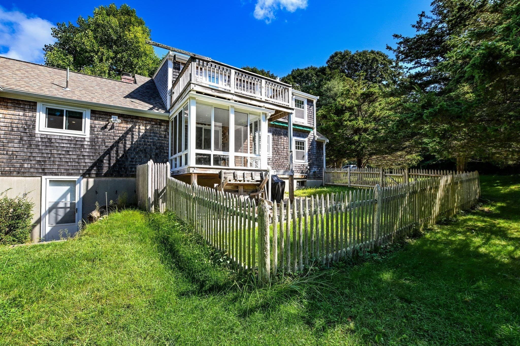 Single Family Residence at 34 Bob White Ln, Falmouth MA 02540, Falmouth, photo 4 of 29