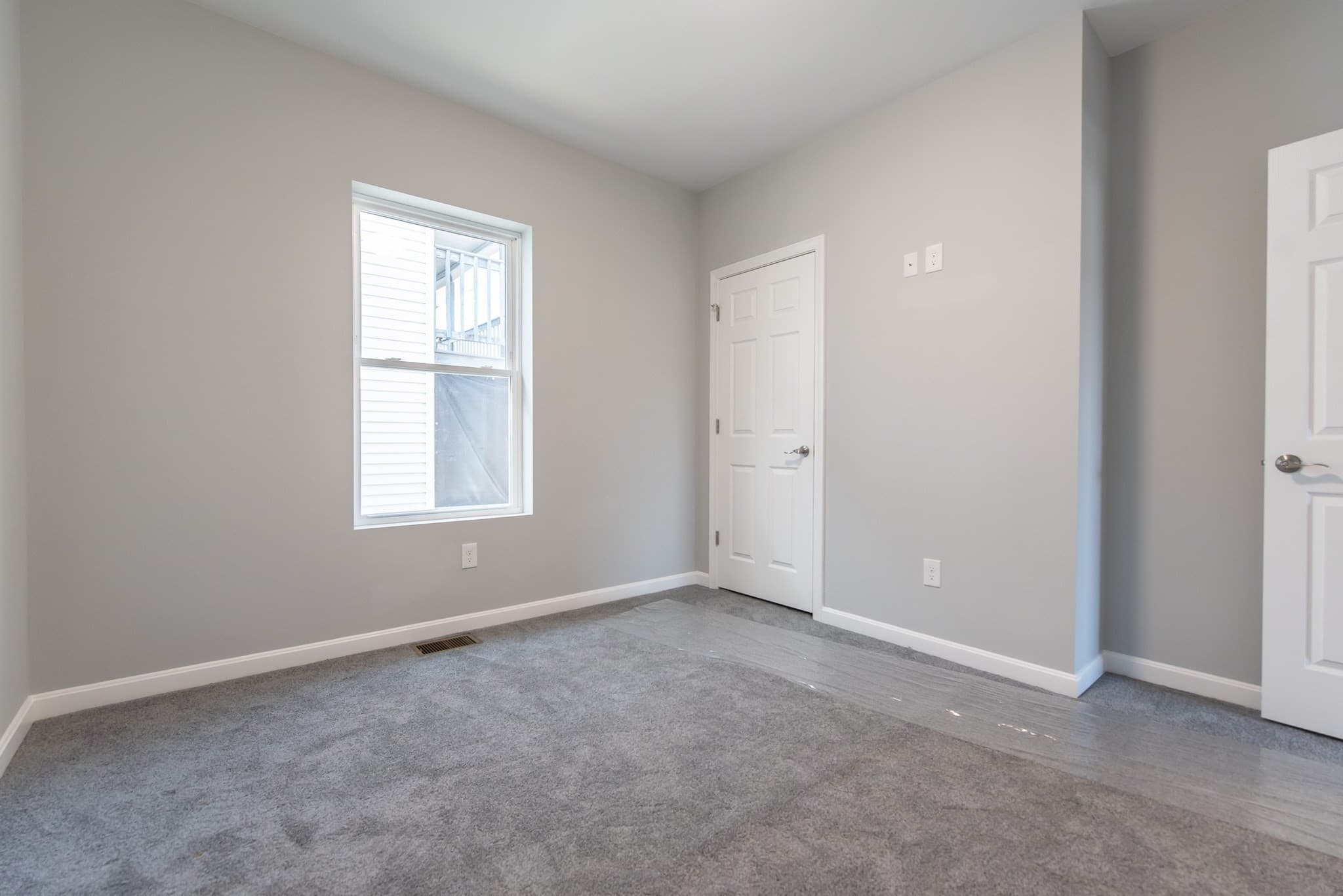 Condominium at 184 Avenue C # 1, Woonsocket RI 02895, Woonsocket, photo 10 of 20