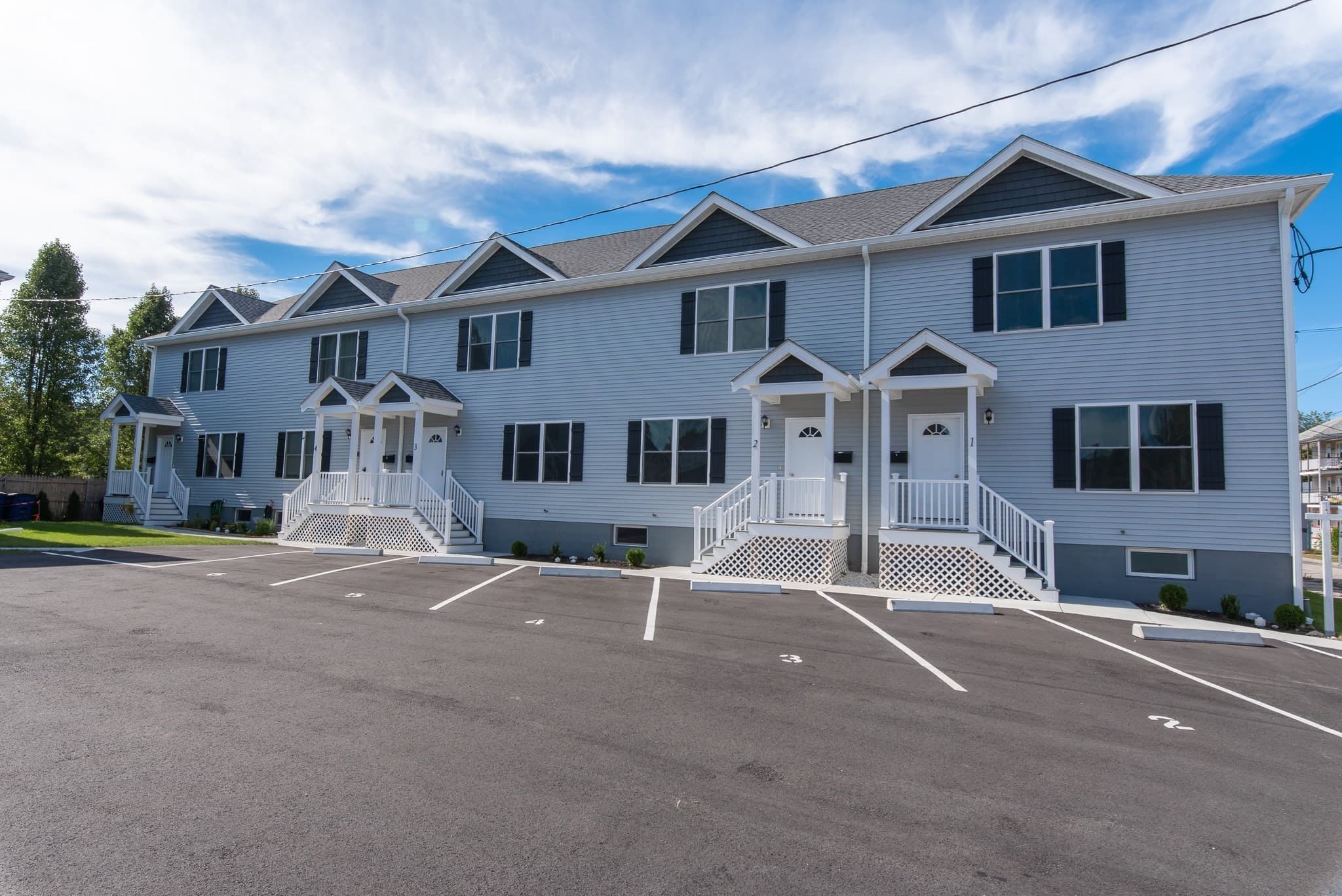 Condominium at 184 Avenue C # 2, Woonsocket RI 02895, Woonsocket, photo 2 of 19