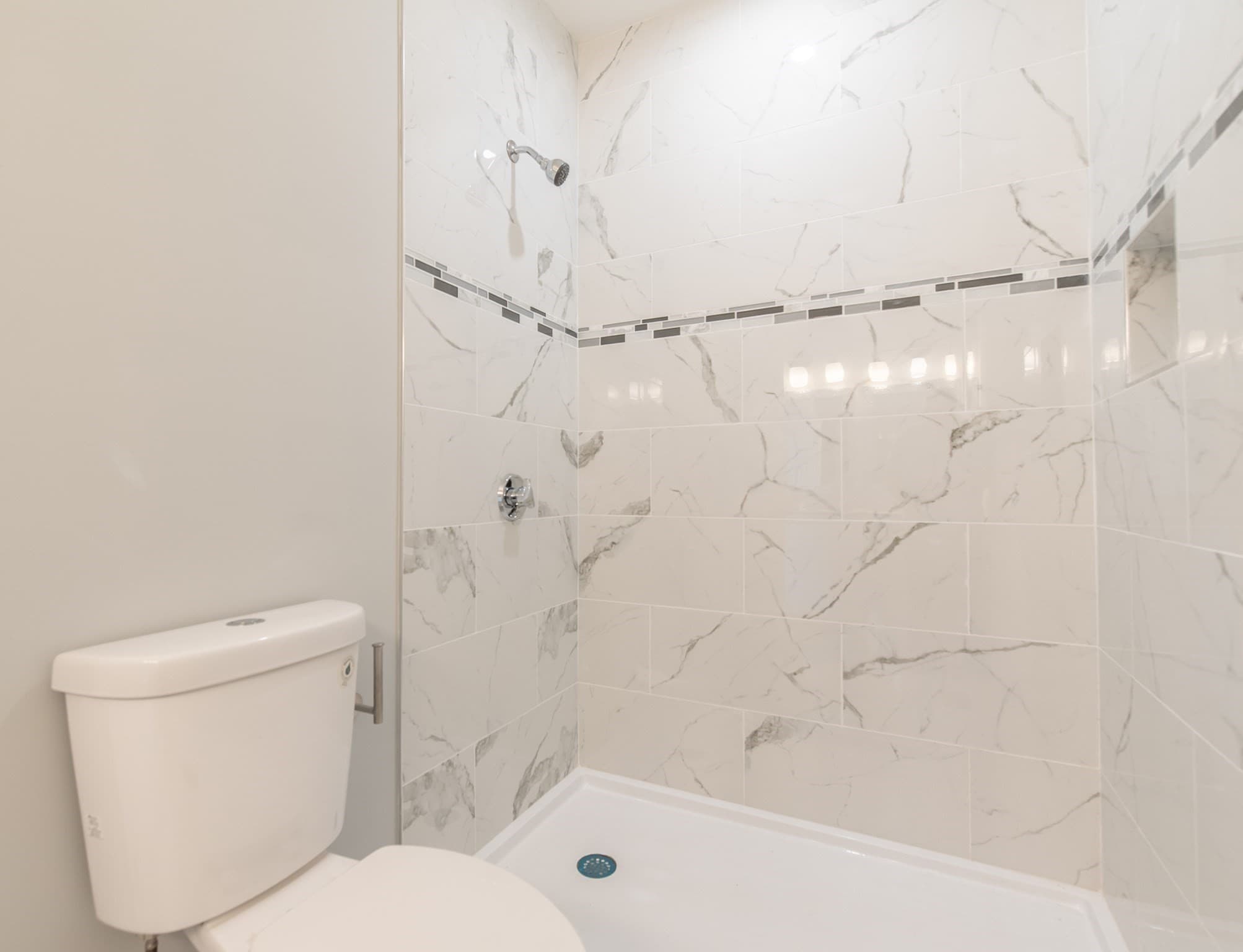 Condominium at 184 Avenue C # 2, Woonsocket RI 02895, Woonsocket, photo 13 of 19