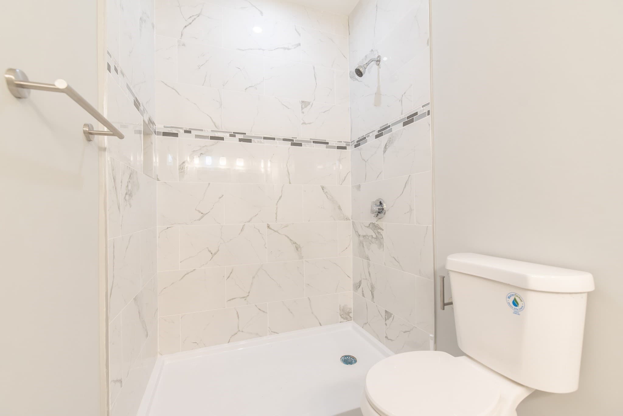 Condominium at 184 Avenue C # 3, Woonsocket RI 02895, Woonsocket, photo 14 of 21