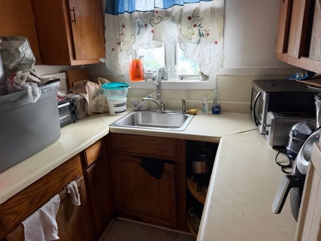 Single Family Residence at 347 Western Ave, Lynn MA 01904, Lynn, photo 5 of 11