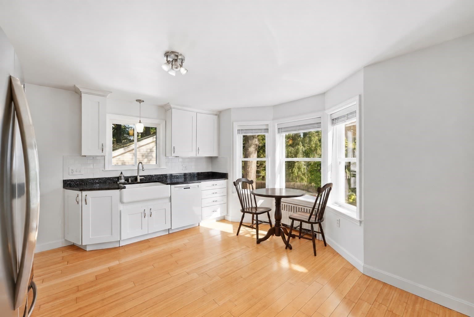 Single Family Residence at 17 Smith St., Uxbridge MA 01569, Uxbridge, photo 9 of 42