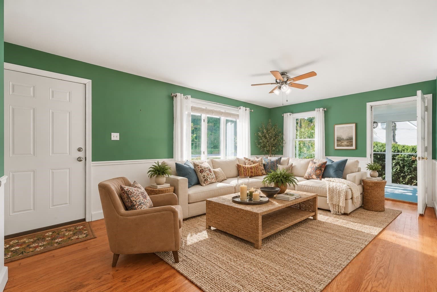 Single Family Residence at 17 Smith St., Uxbridge MA 01569, Uxbridge, photo 4 of 42