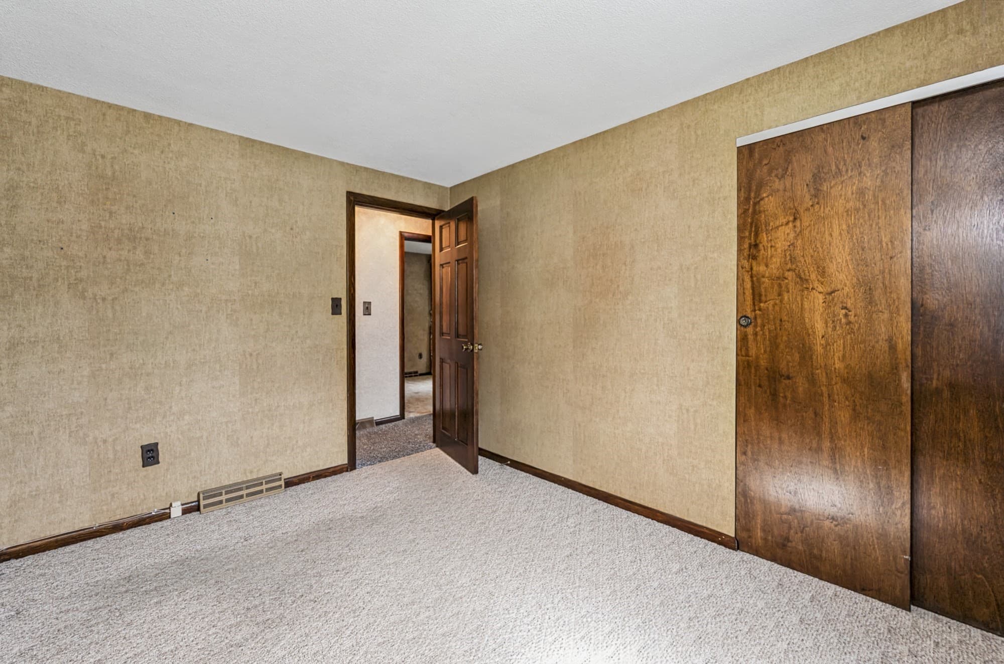 Single Family Residence at 33 Nolte Road, Billerica MA 01821, Billerica, photo 20 of 42