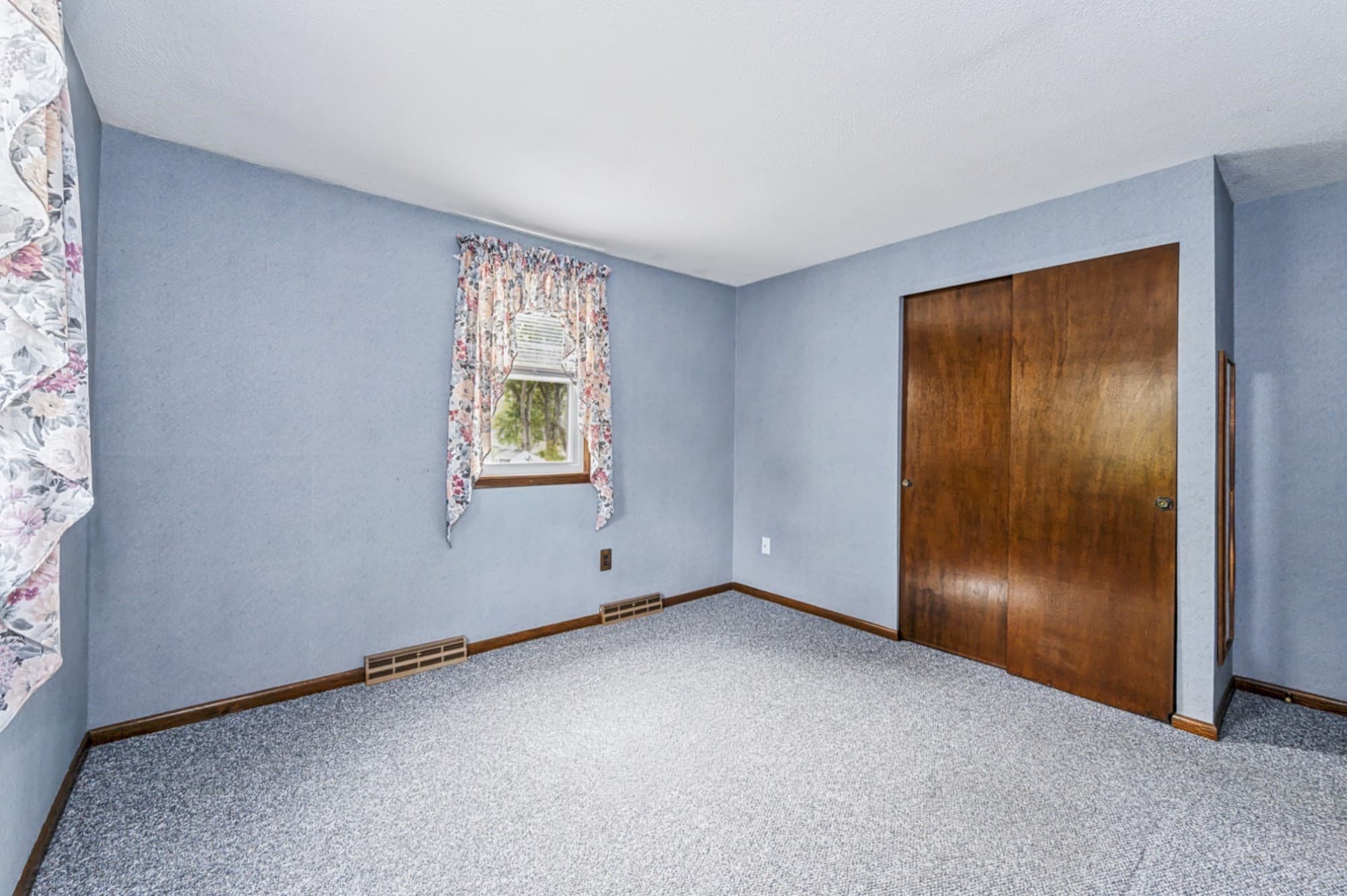 Single Family Residence at 33 Nolte Road, Billerica MA 01821, Billerica, photo 15 of 42