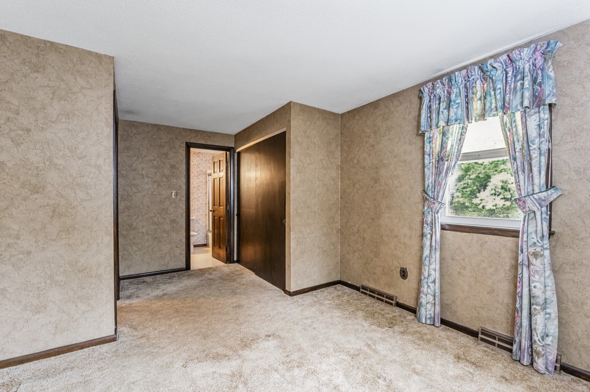 Single Family Residence at 33 Nolte Road, Billerica MA 01821, Billerica, photo 21 of 42