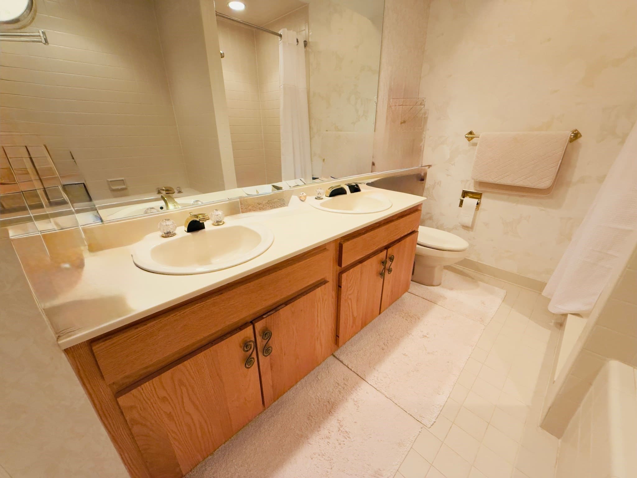 Single Family Residence at 40 Fairway Dr, Plymouth MA 02360, Plymouth, photo 16 of 42