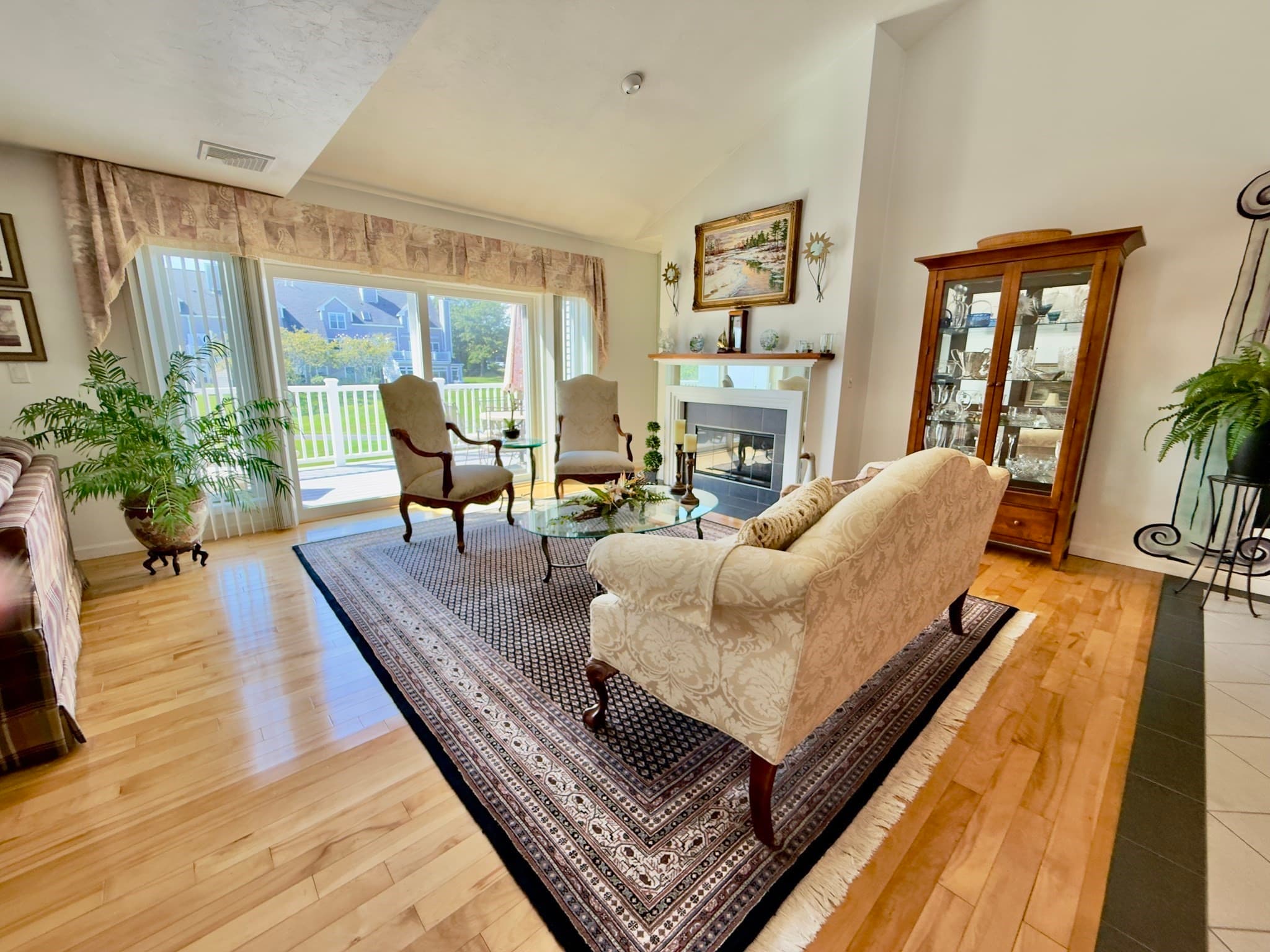 Single Family Residence at 40 Fairway Dr, Plymouth MA 02360, Plymouth, photo 5 of 42