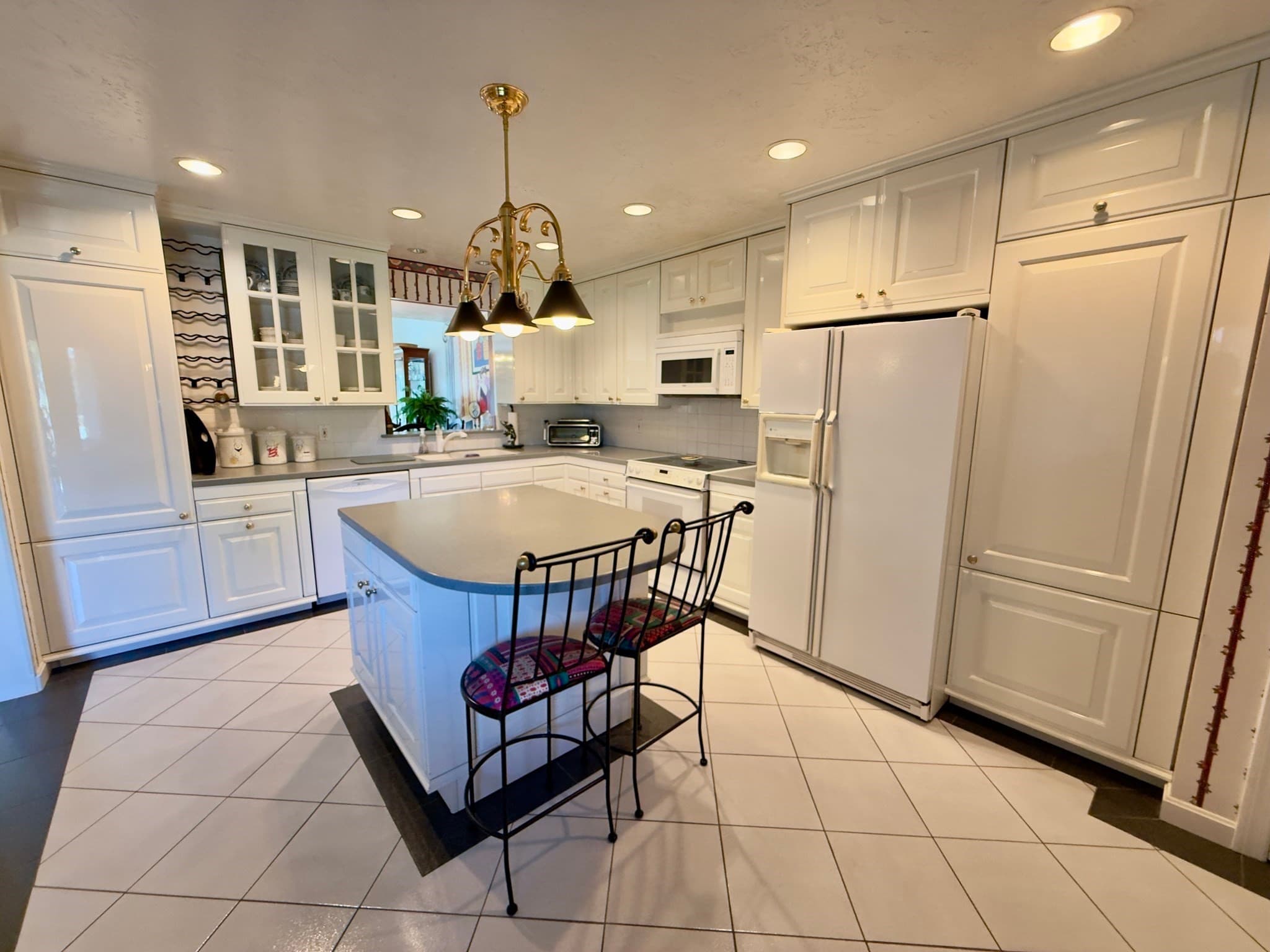 Single Family Residence at 40 Fairway Dr, Plymouth MA 02360, Plymouth, photo 10 of 42