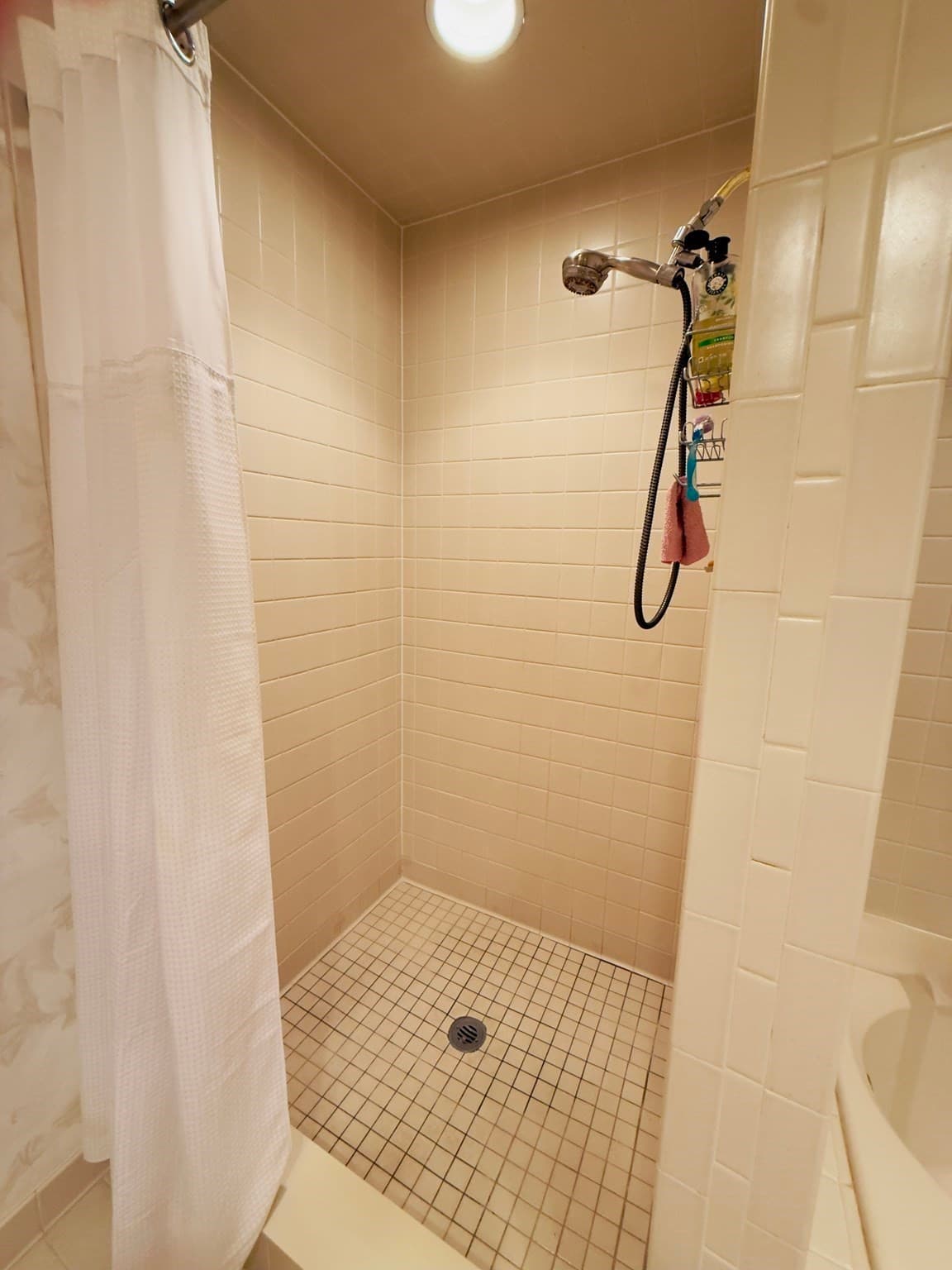 Single Family Residence at 40 Fairway Dr, Plymouth MA 02360, Plymouth, photo 18 of 42