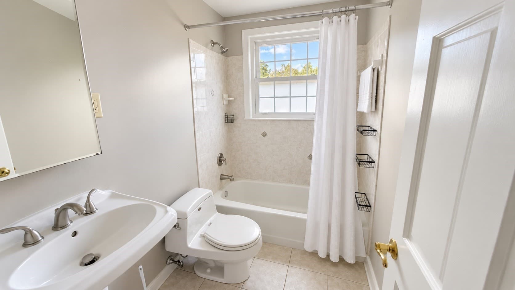 Condominium at 160 Tyngsboro Rd # 19C, Chelmsford MA 01863, Chelmsford, photo 8 of 10