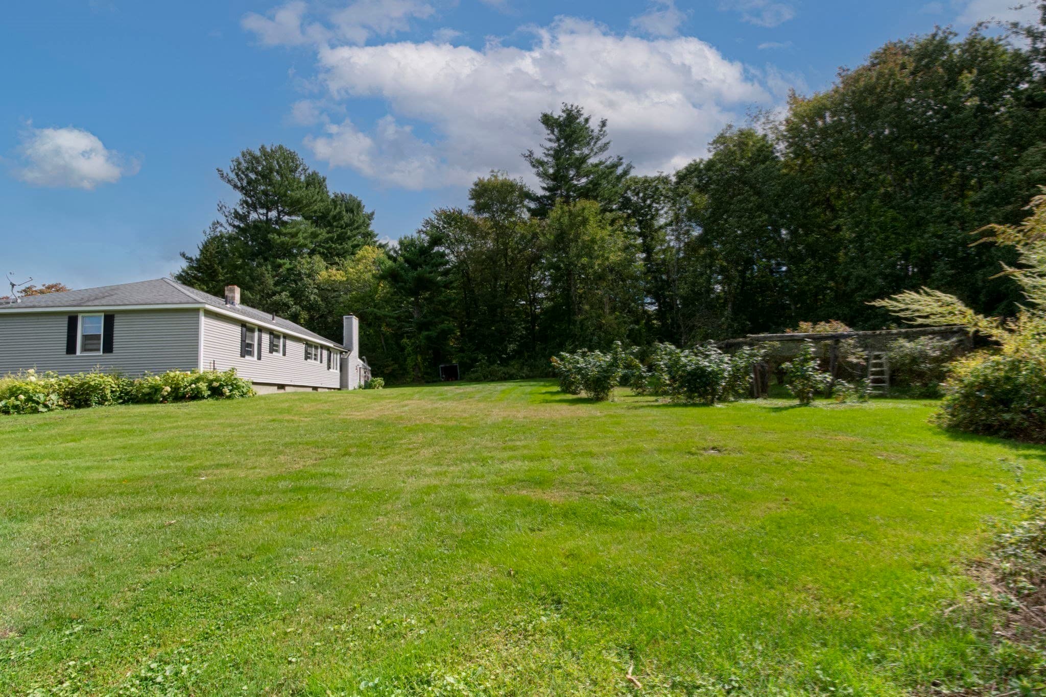 Single Family Residence at 223 Federal Hill Rd, Oxford MA 01540, Oxford, photo 35 of 42