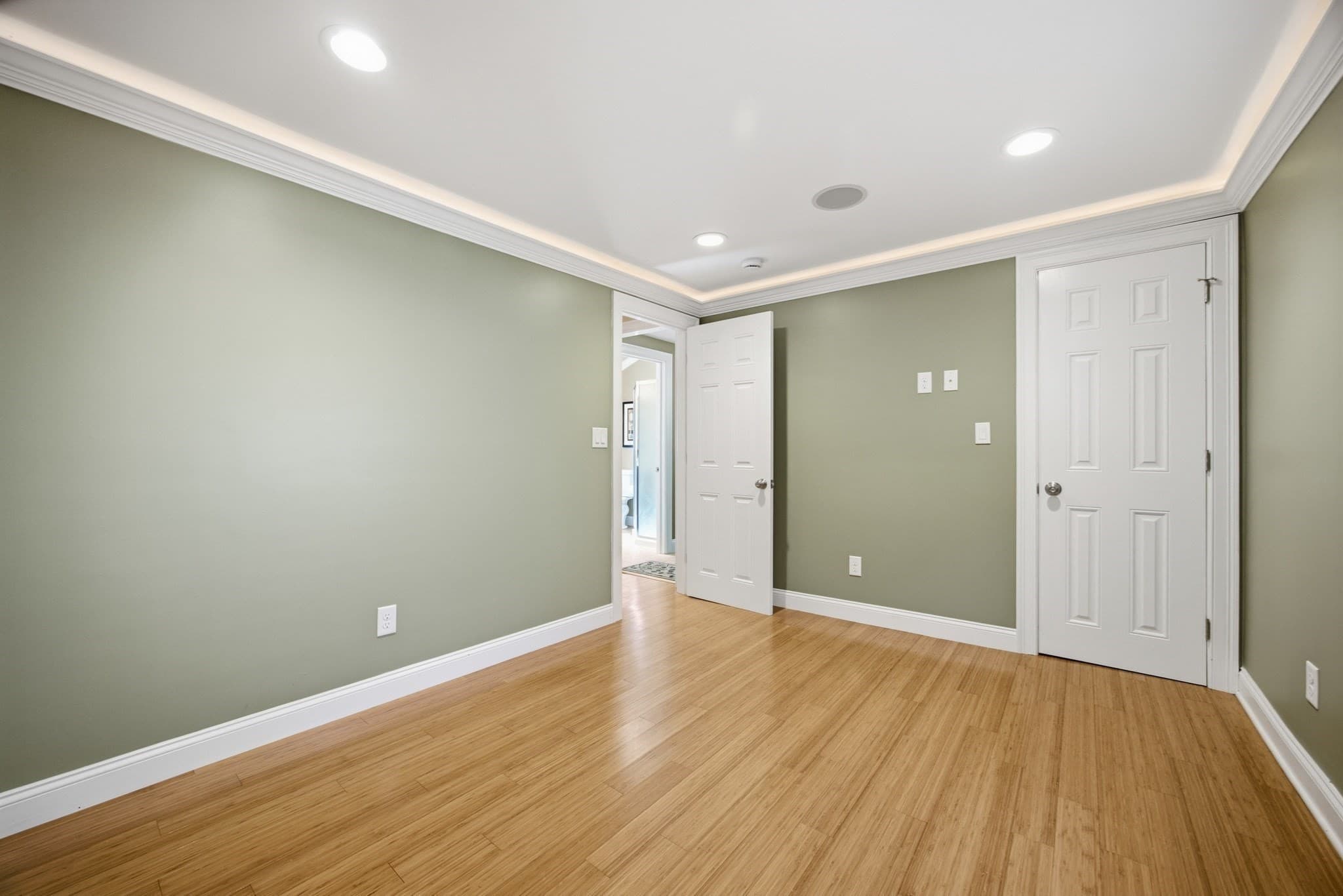 Single Family Residence at 16 Fourth Ave., Lakeville MA 02347, Lakeville, photo 23 of 31