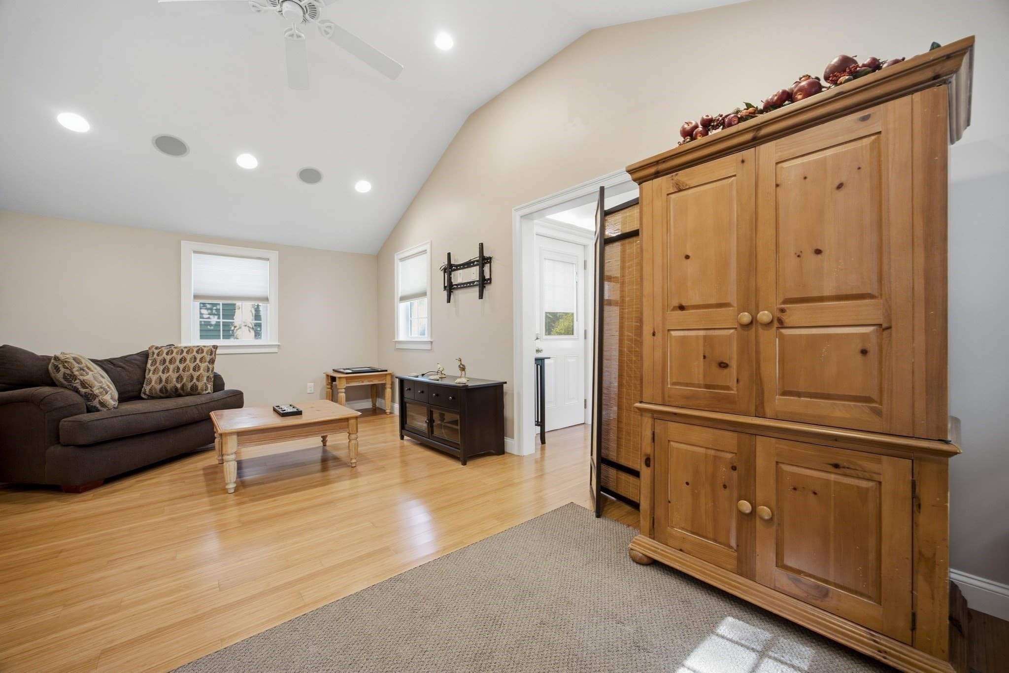 Single Family Residence at 16 Fourth Ave., Lakeville MA 02347, Lakeville, photo 16 of 31