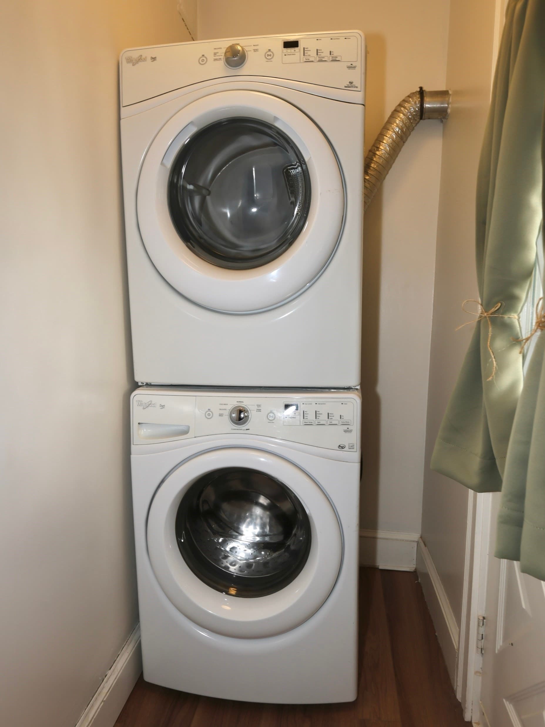 Single Family Residence at 37 Proctor St, Worcester MA 01606, Worcester, photo 11 of 18