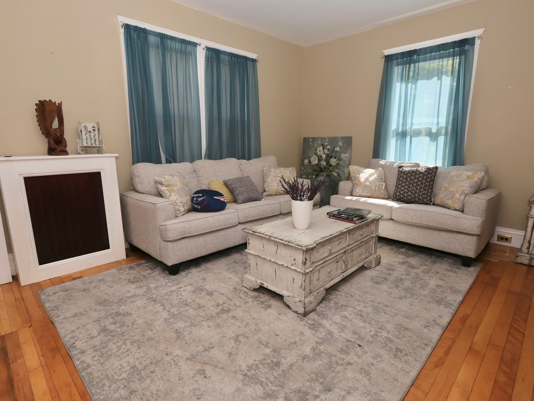 Single Family Residence at 37 Proctor St, Worcester MA 01606, Worcester, photo 4 of 18