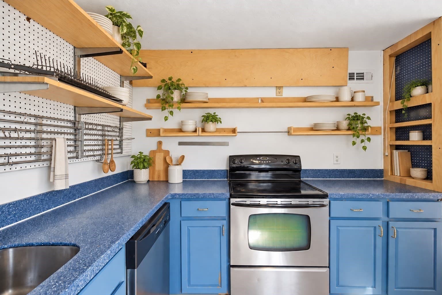 Condominium at 210 Centre St # 14, Quincy MA 02169, Quincy, photo 16 of 39