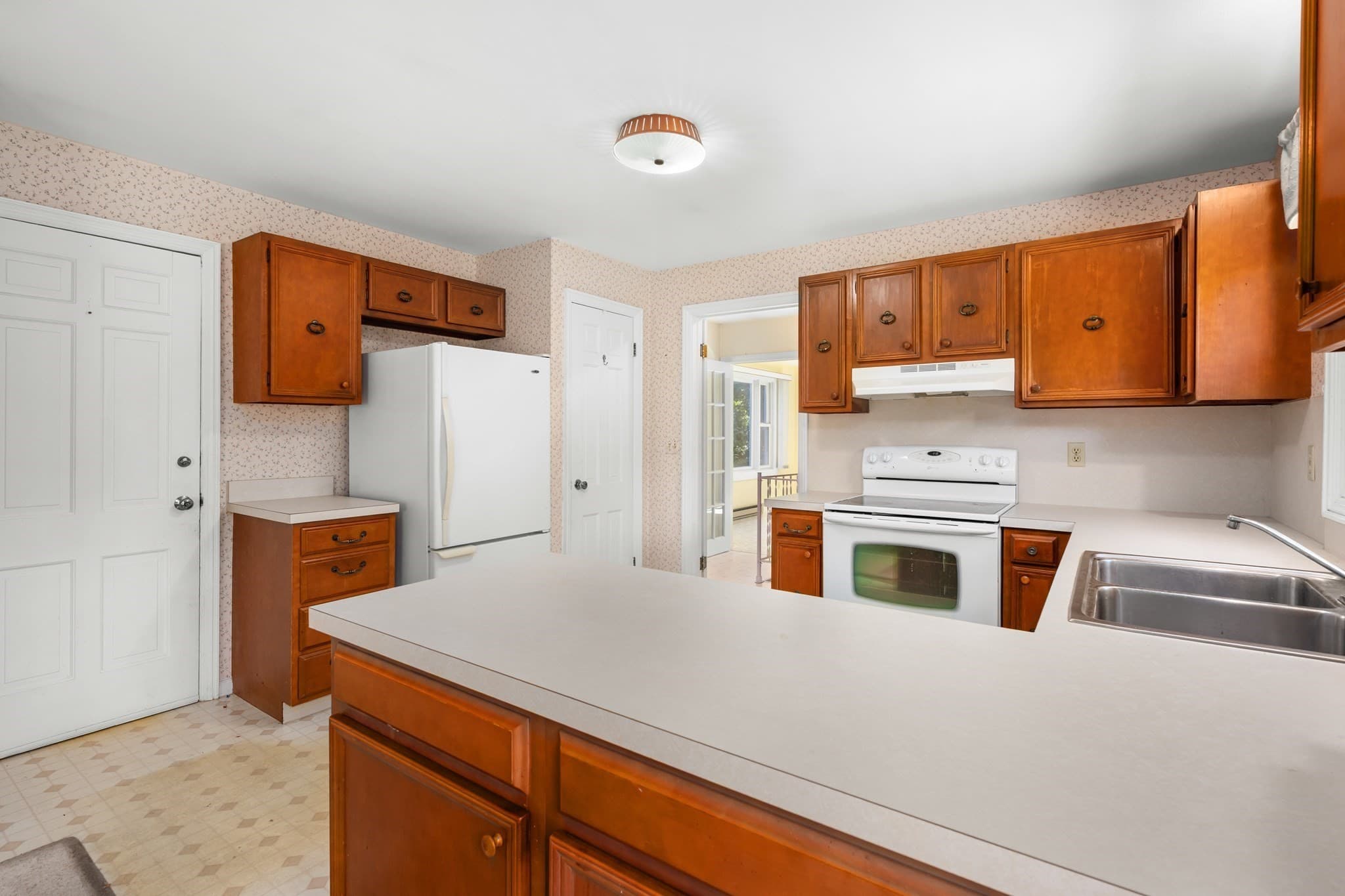Single Family Residence at 800 Riverview Dr, Chatham MA 02633, Chatham, photo 12 of 40