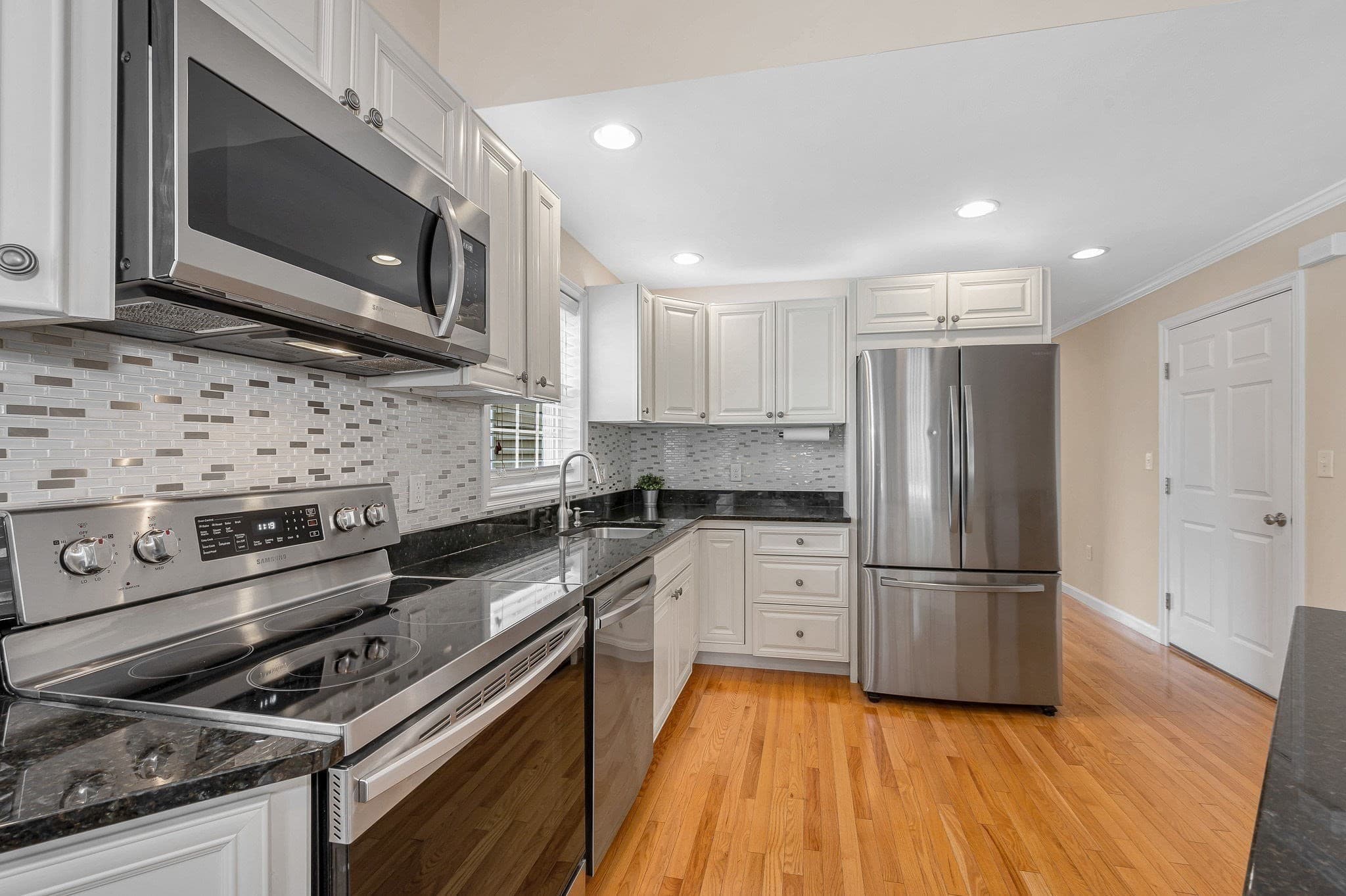 Single Family Residence at 15 Whitney St # 15, Haverhill MA 01832, Haverhill, photo 15 of 31