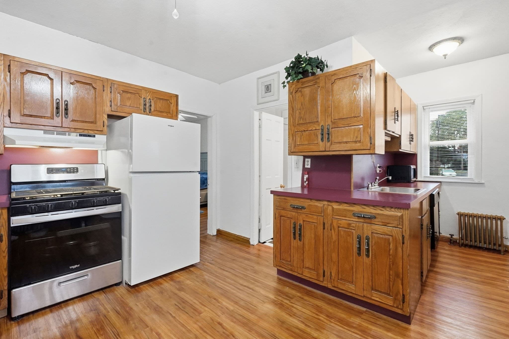 Single Family Residence at 1774 Carew St, Springfield MA 01104, Springfield, photo 13 of 38